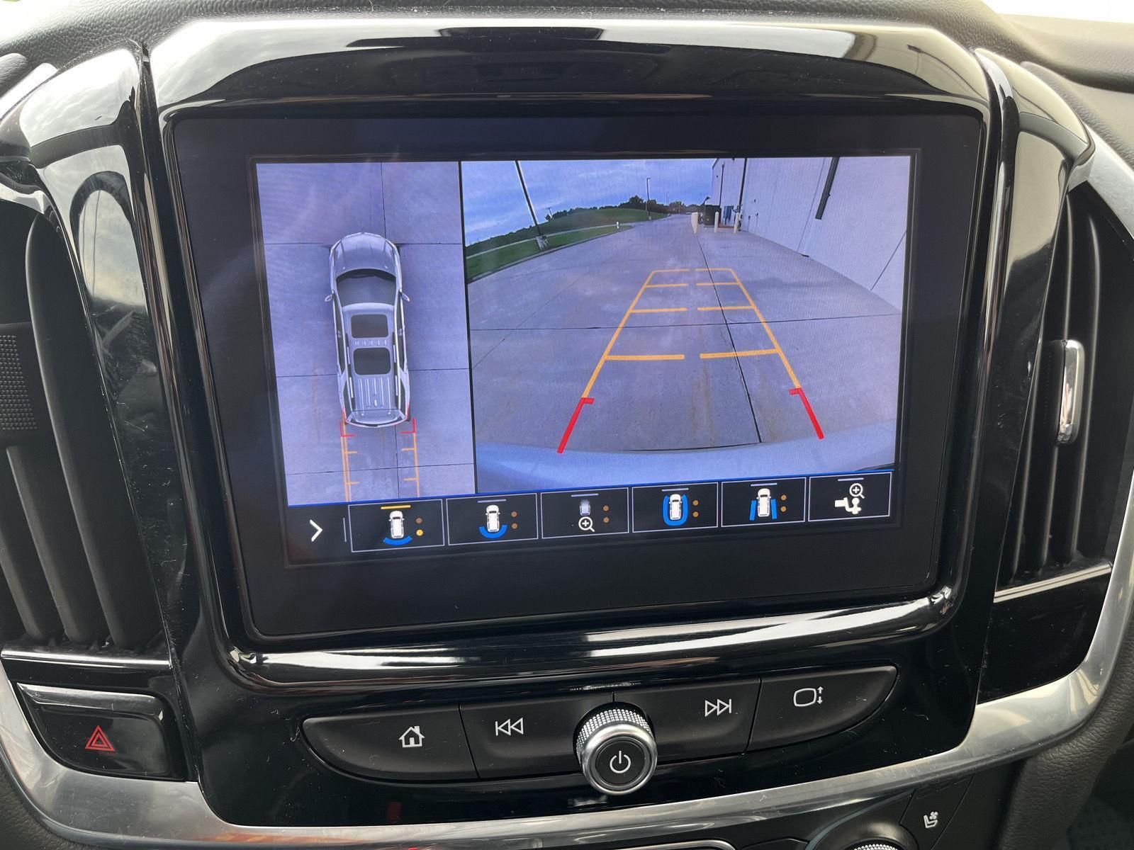 Used 2021 Chevrolet Traverse for sale in St. Joseph MO