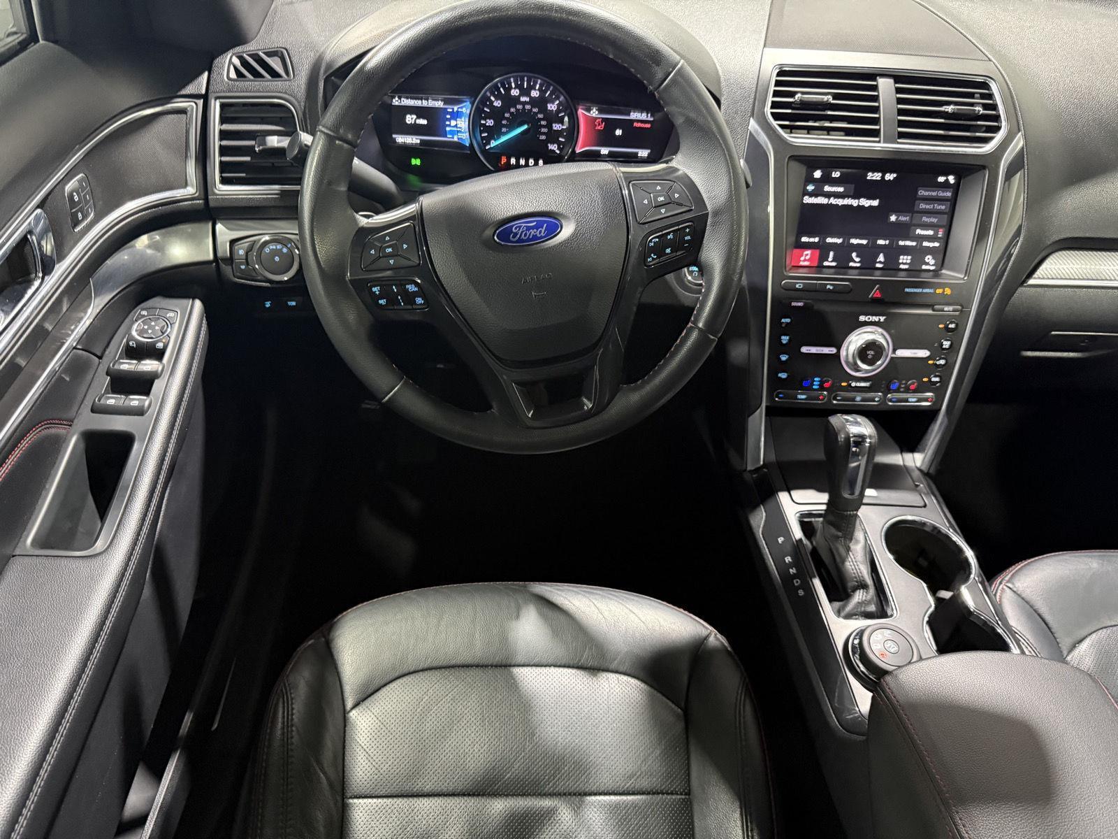 Vehicle photo 16