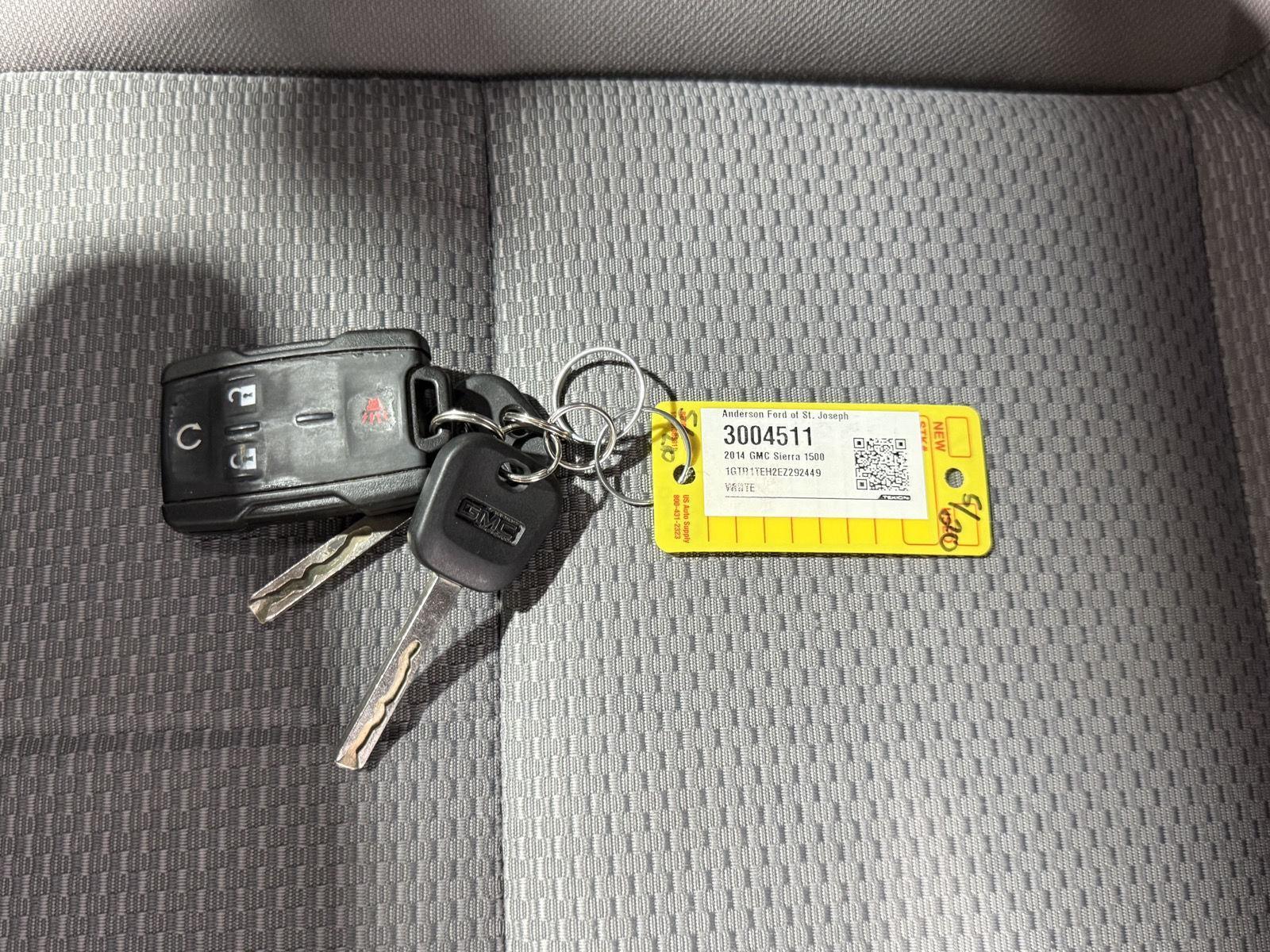 Vehicle photo 36