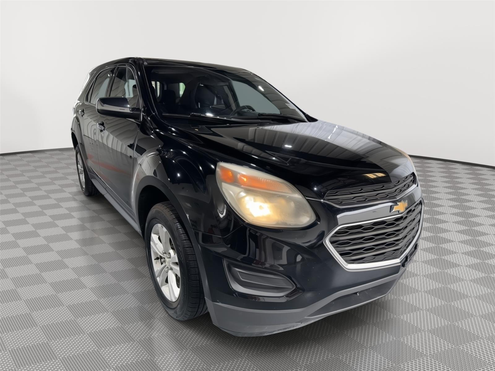 Vehicle photo 5