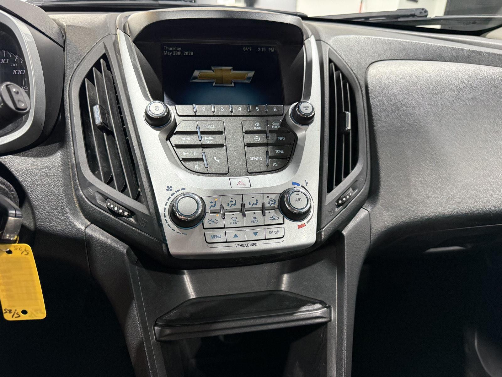 Vehicle photo 29
