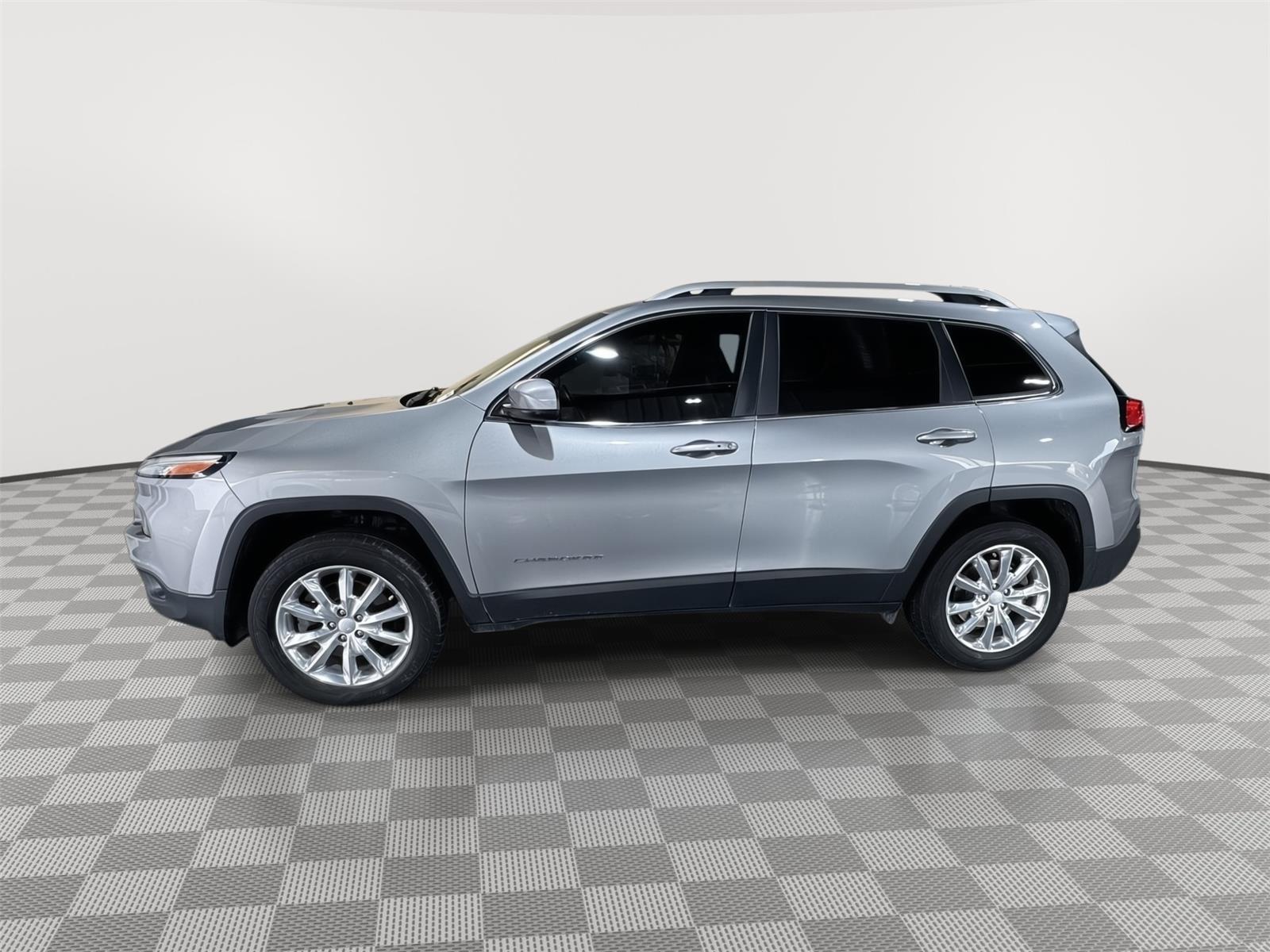 Used 2017 Jeep Cherokee for sale in St. Joseph MO