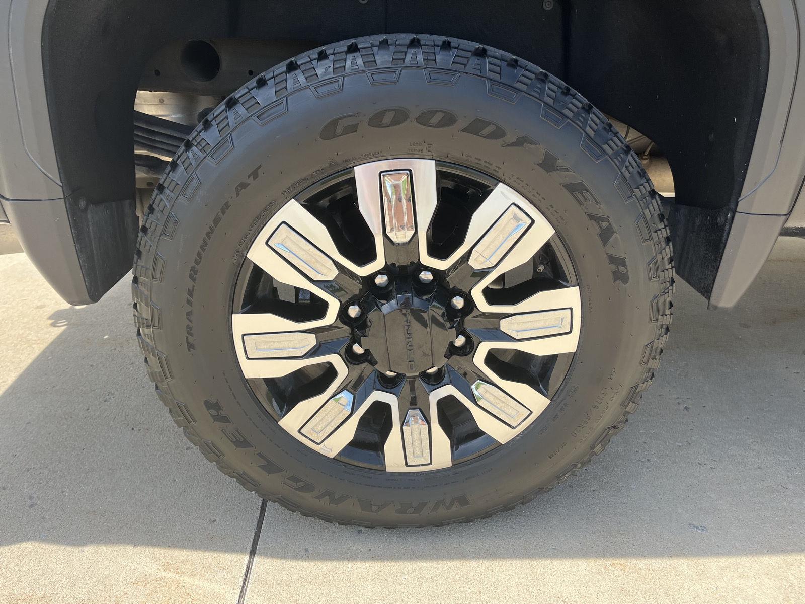 Pre-Owned 2025 GMC Sierra 2500HD for sale in St. Joseph MO