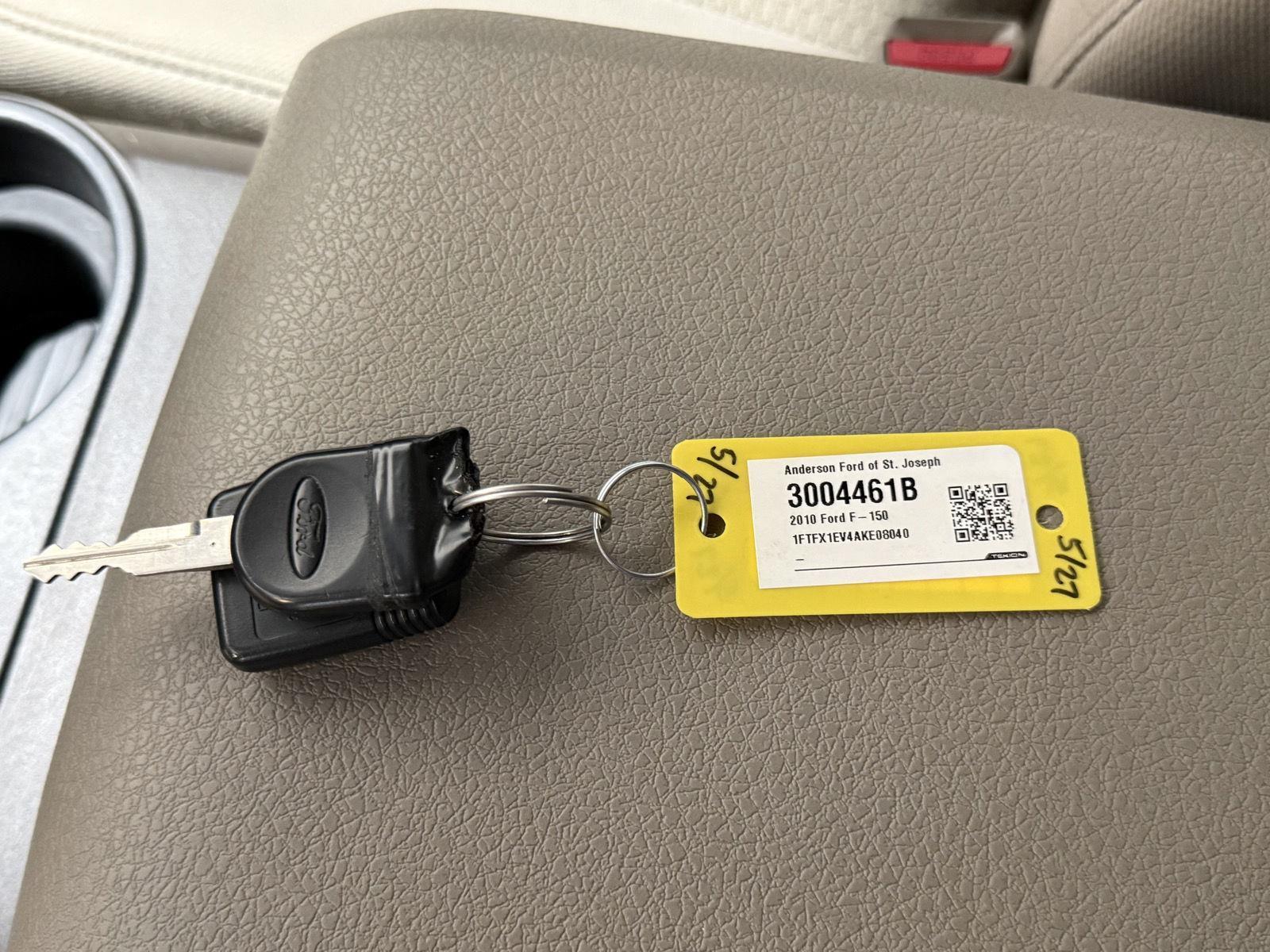 Vehicle photo 34