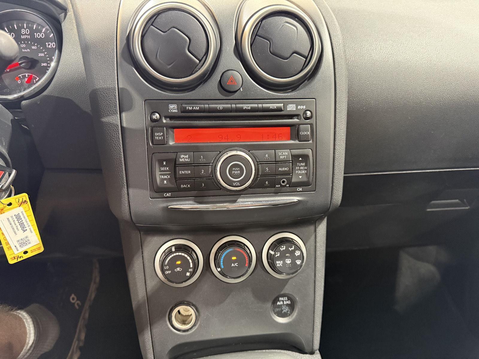 2013 Nissan Rogue S - Photo 27
