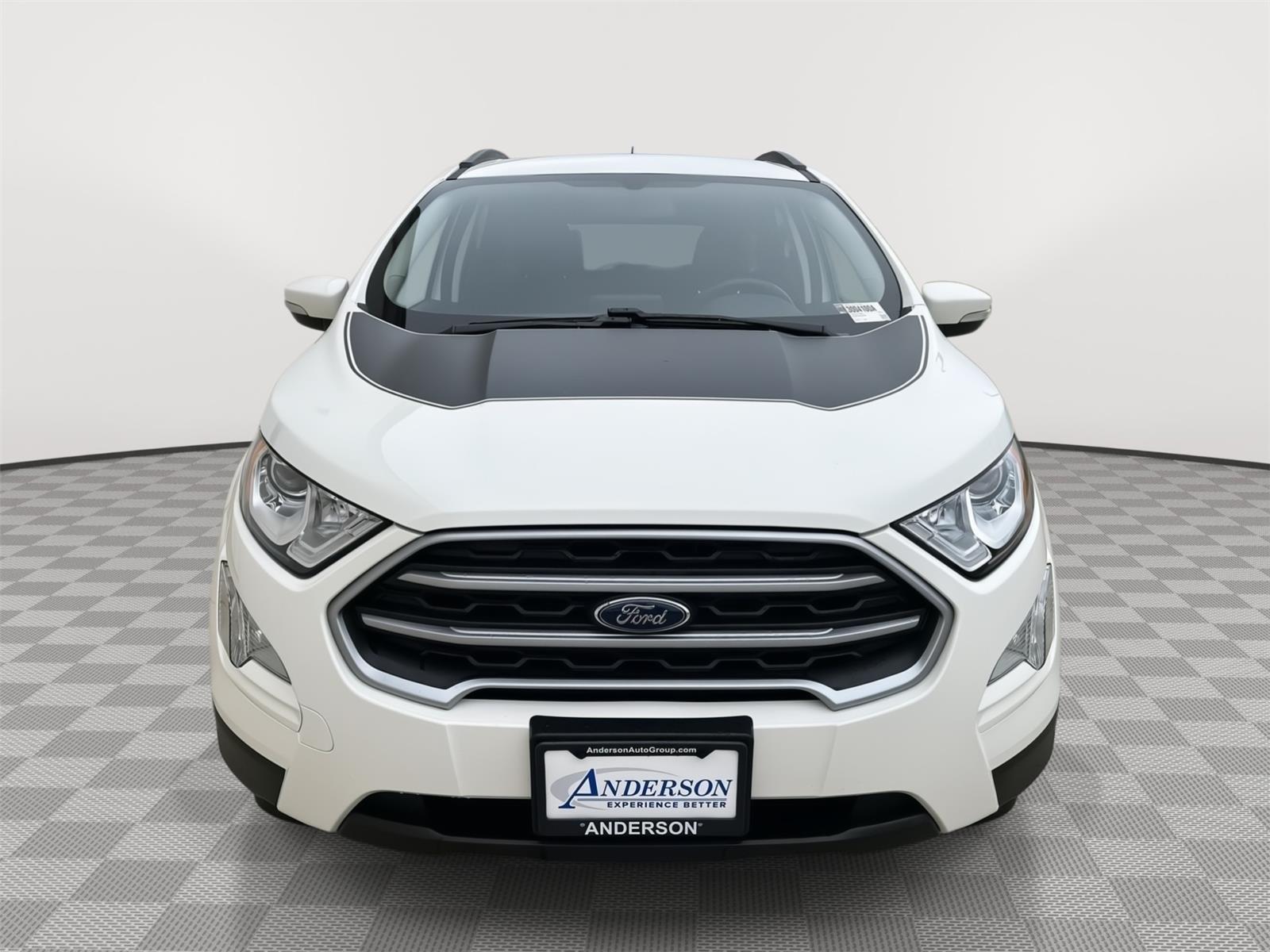 Vehicle photo 2