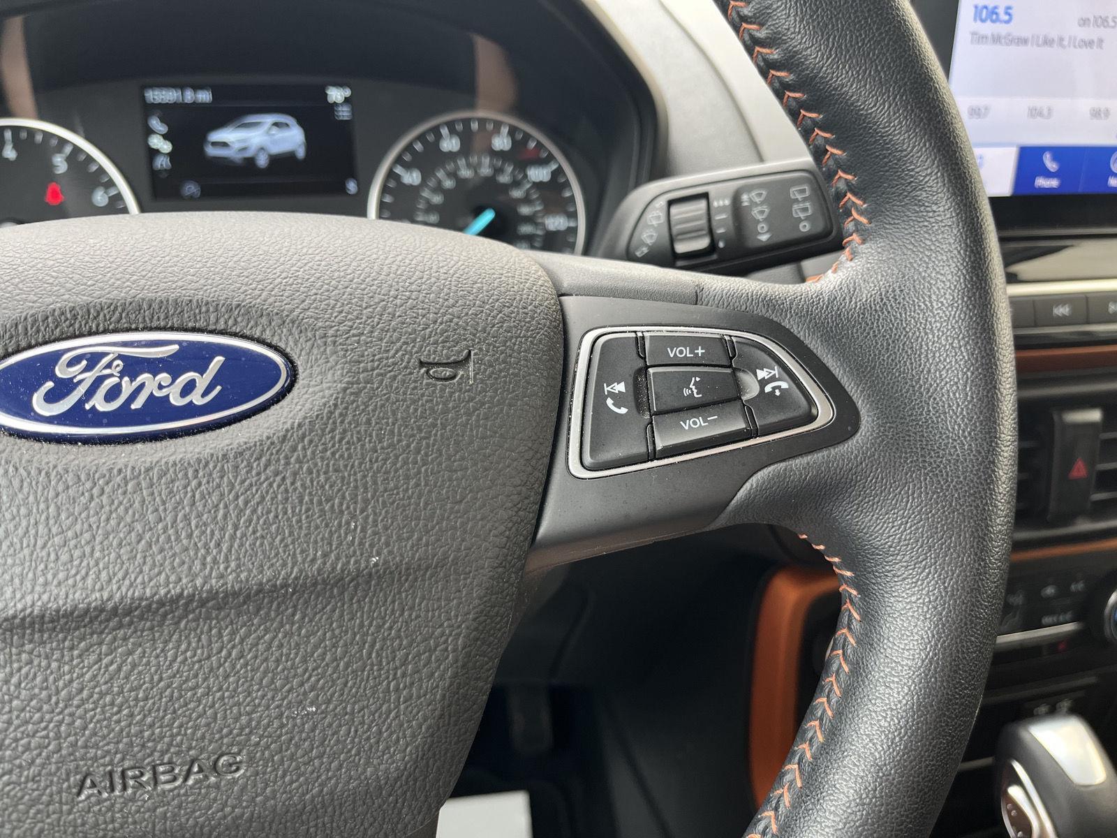Vehicle photo 20