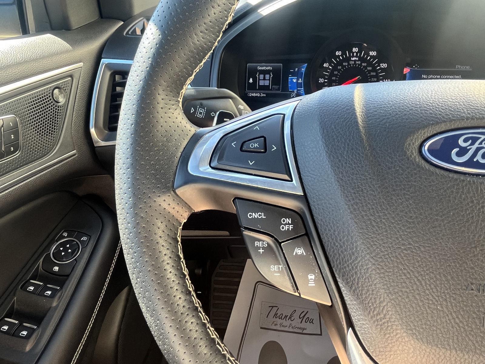 Vehicle photo 18