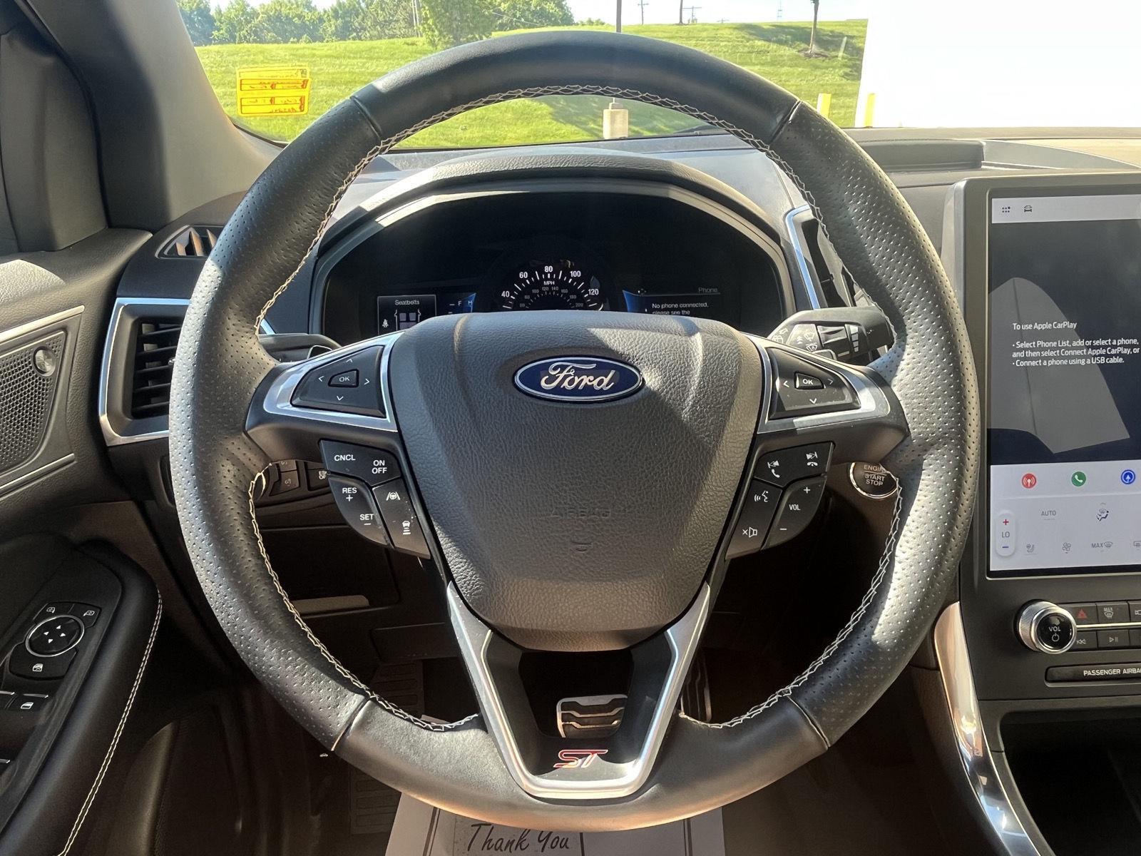 Vehicle photo 20