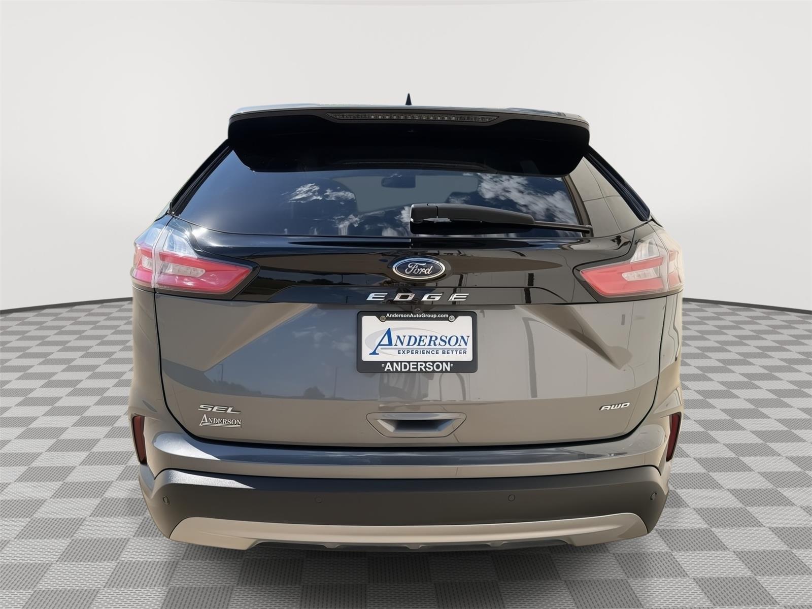 Vehicle photo 6
