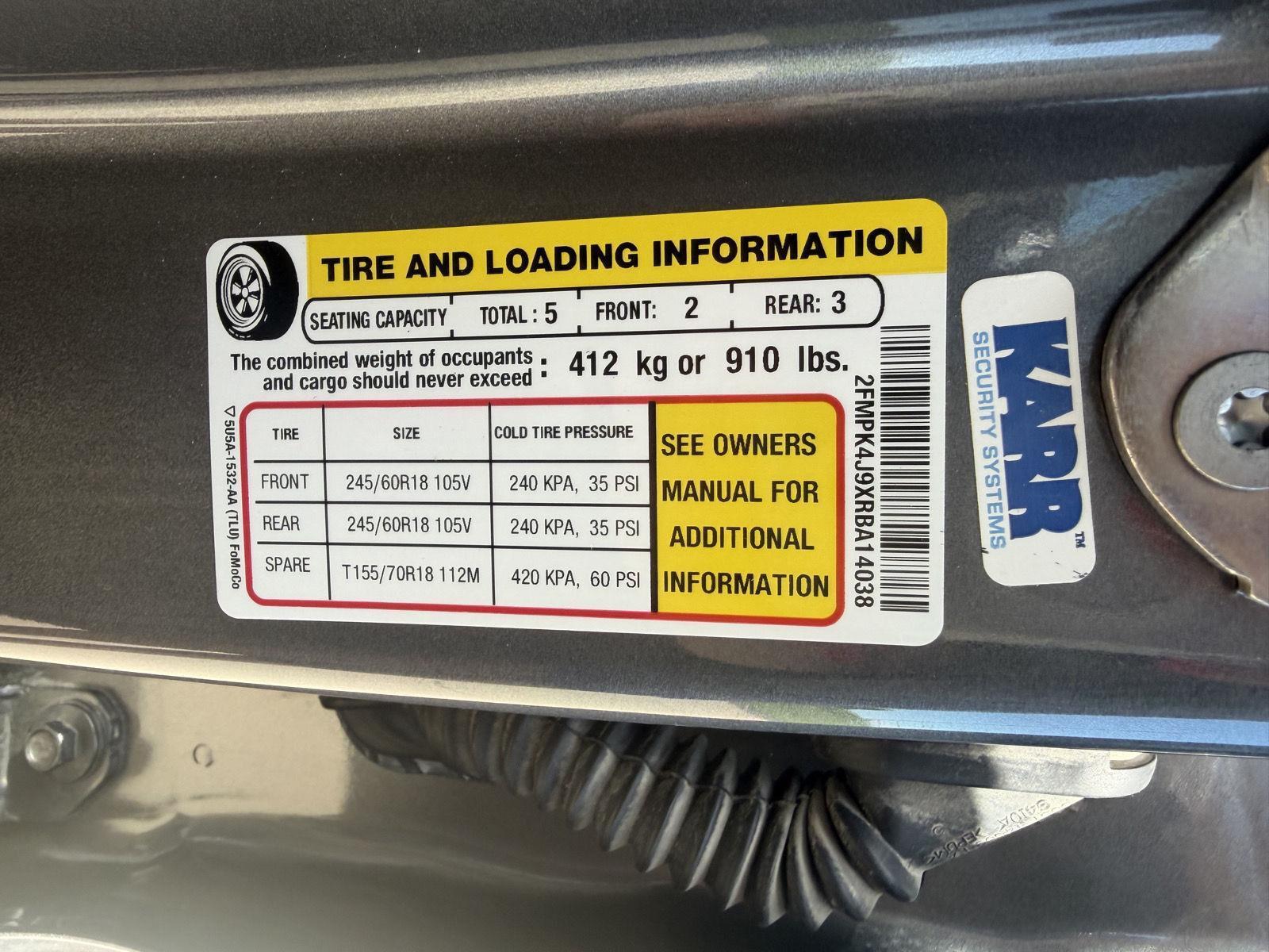 Vehicle photo 29