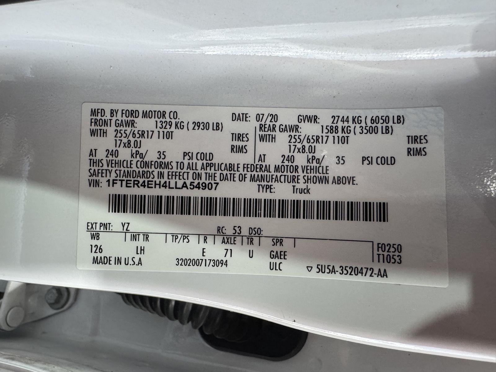 Vehicle photo 33