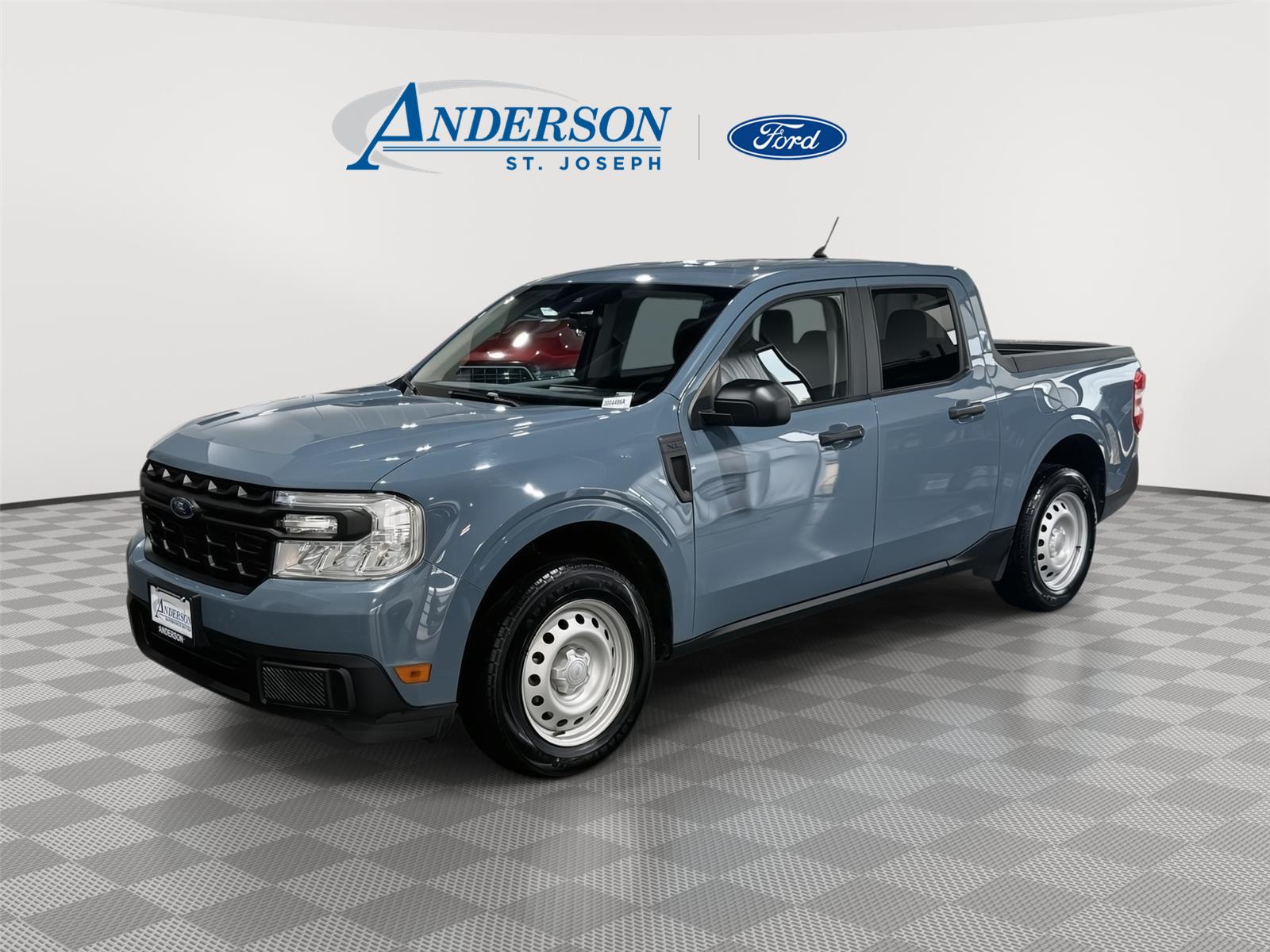 Vehicle photo 1