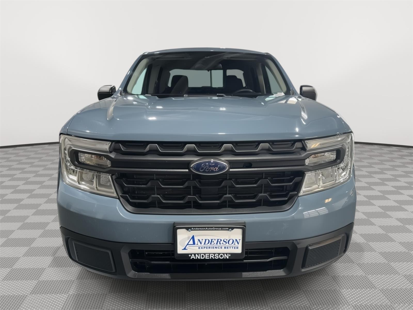 Vehicle photo 4