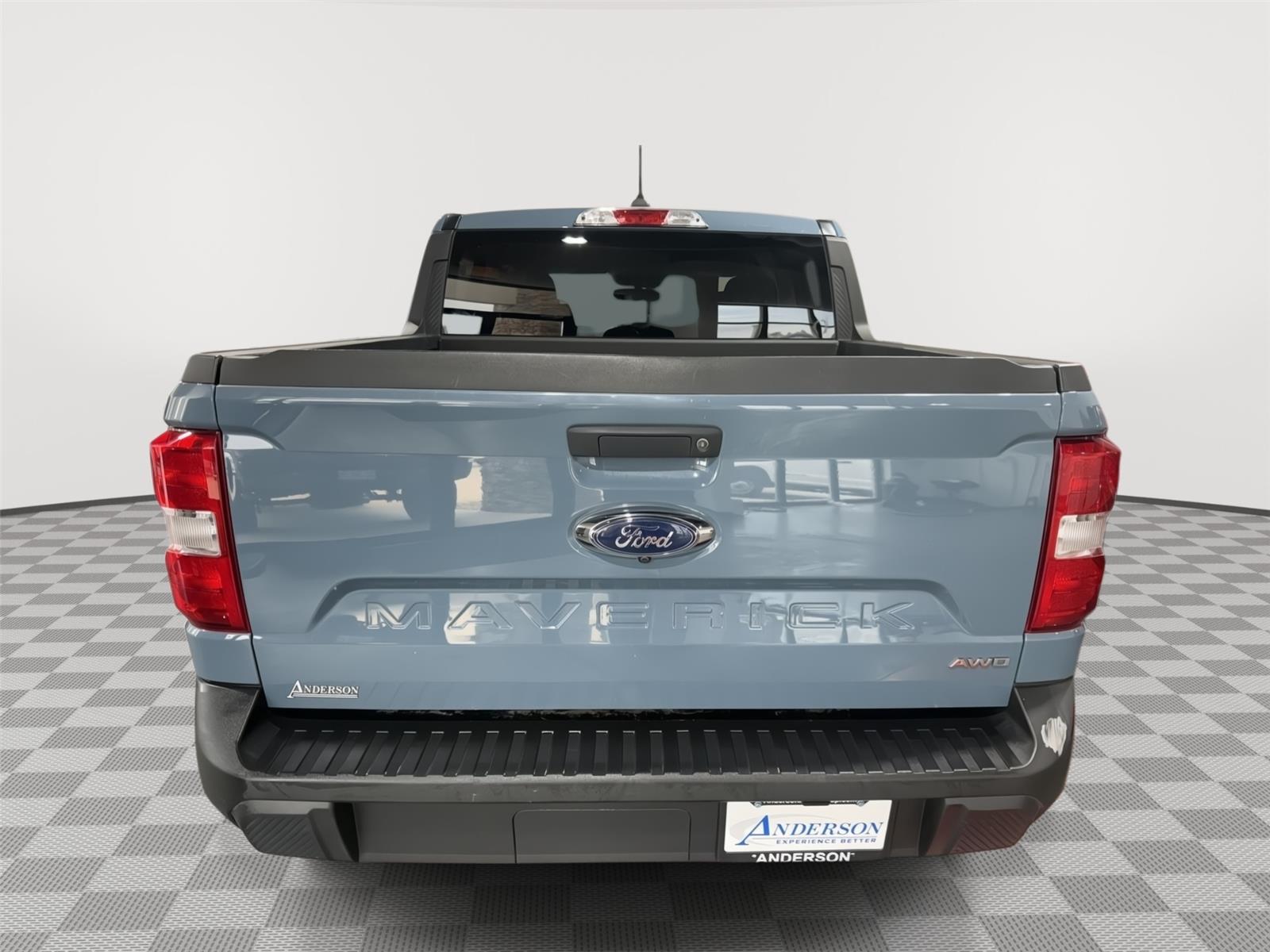 Vehicle photo 8