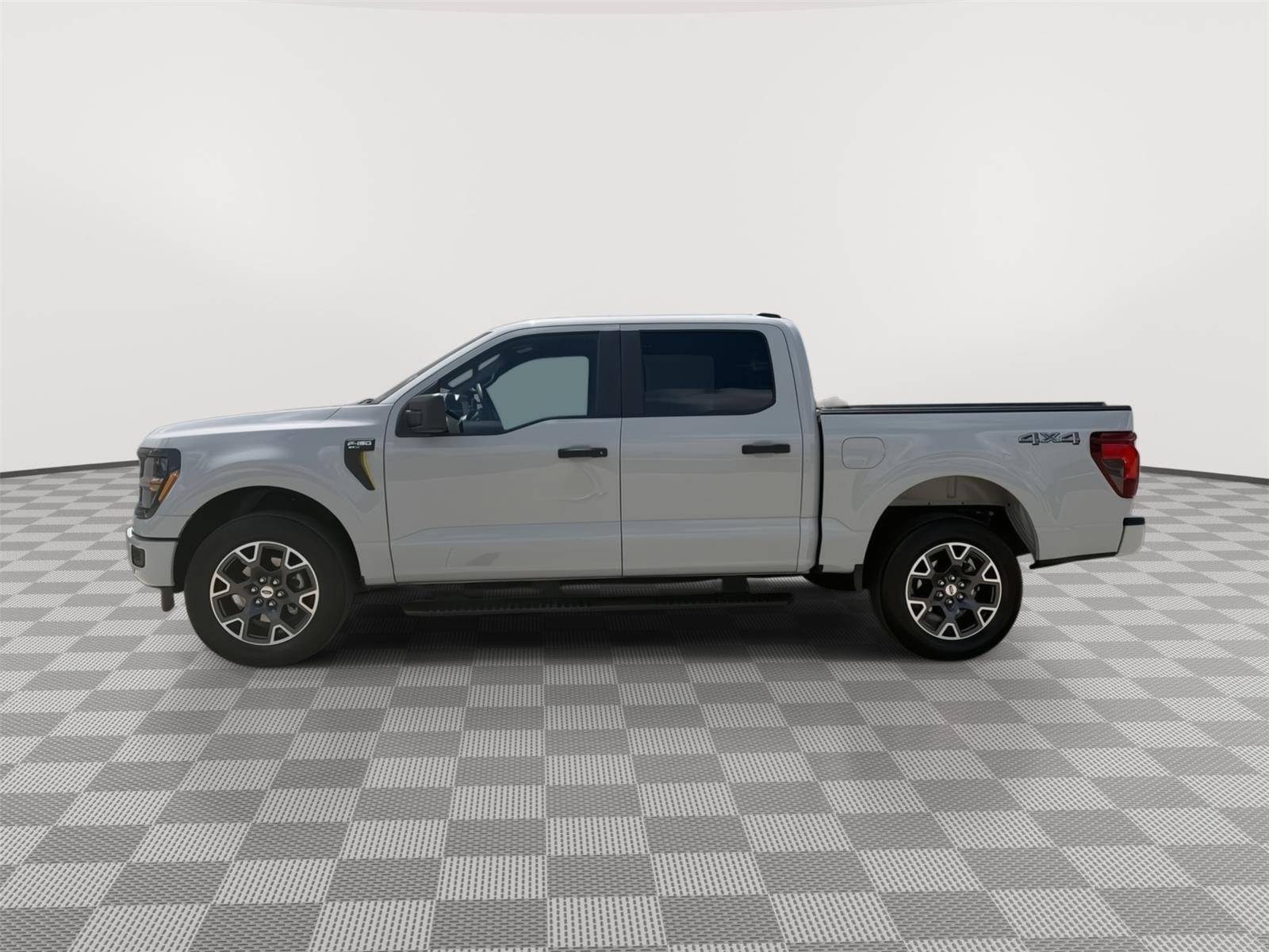 Vehicle photo 8