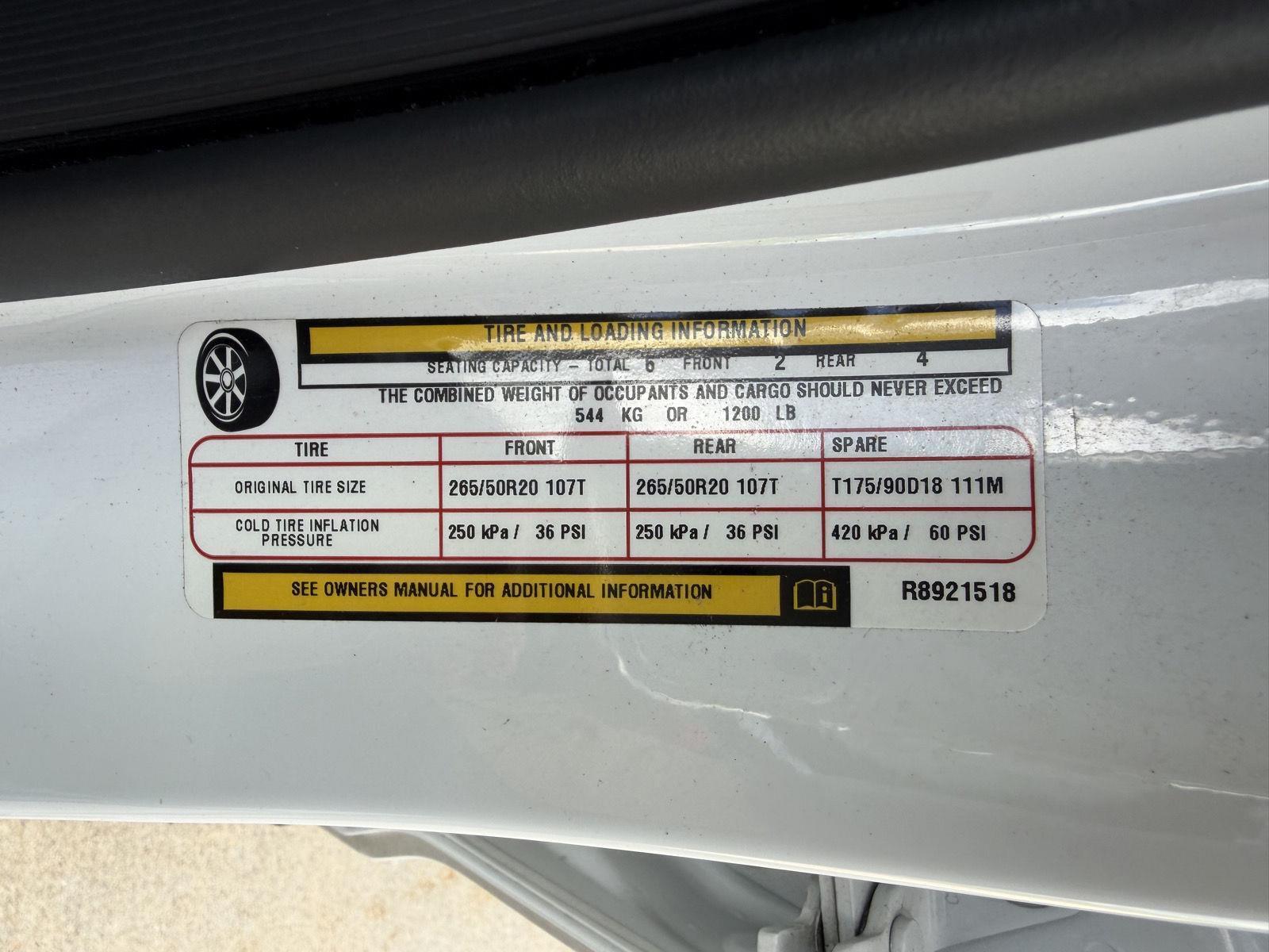 Vehicle photo 27