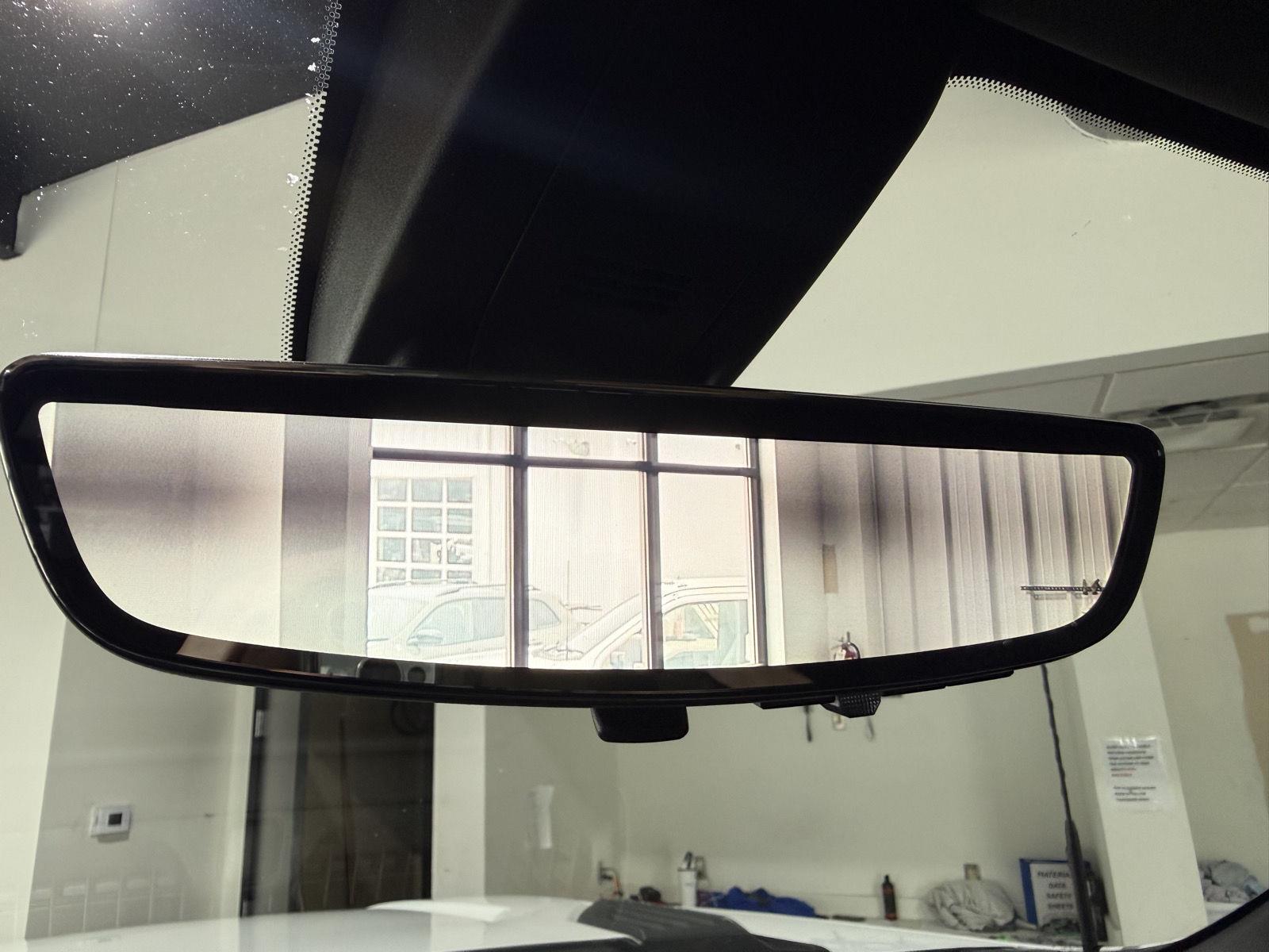 Vehicle photo 36