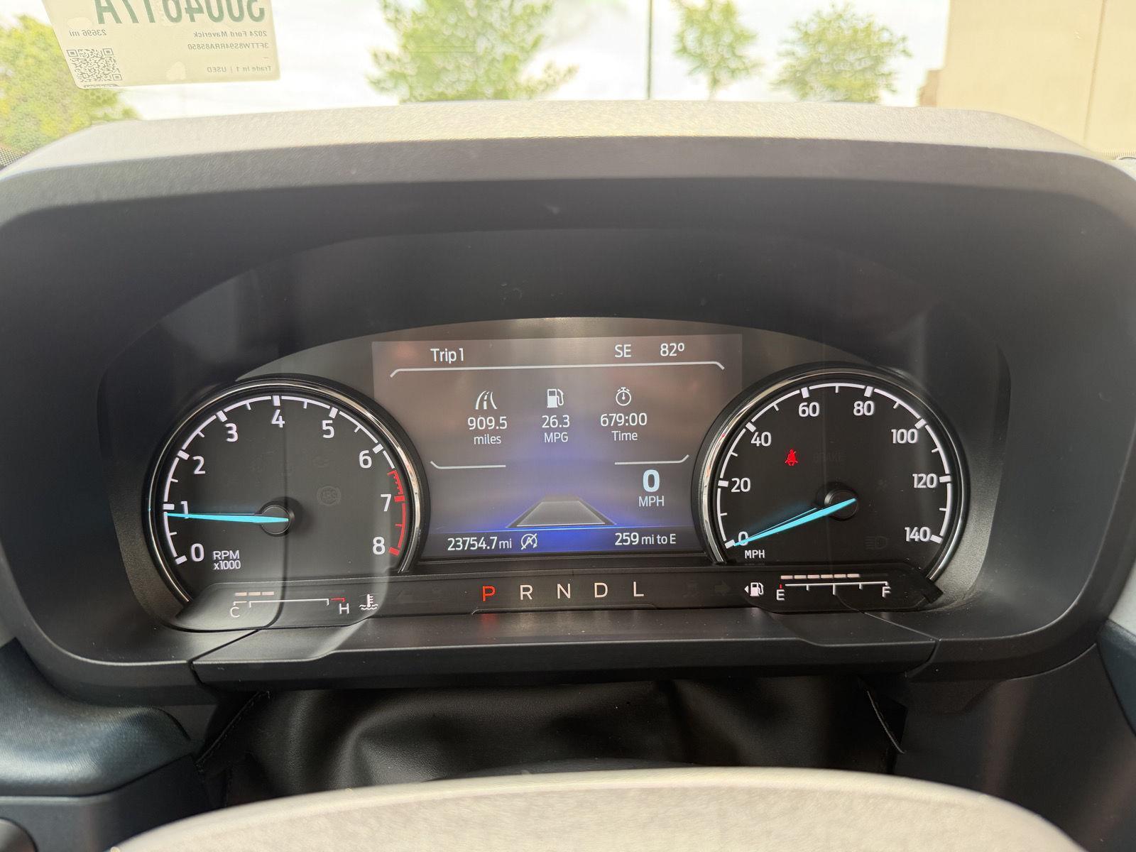 Vehicle photo 18
