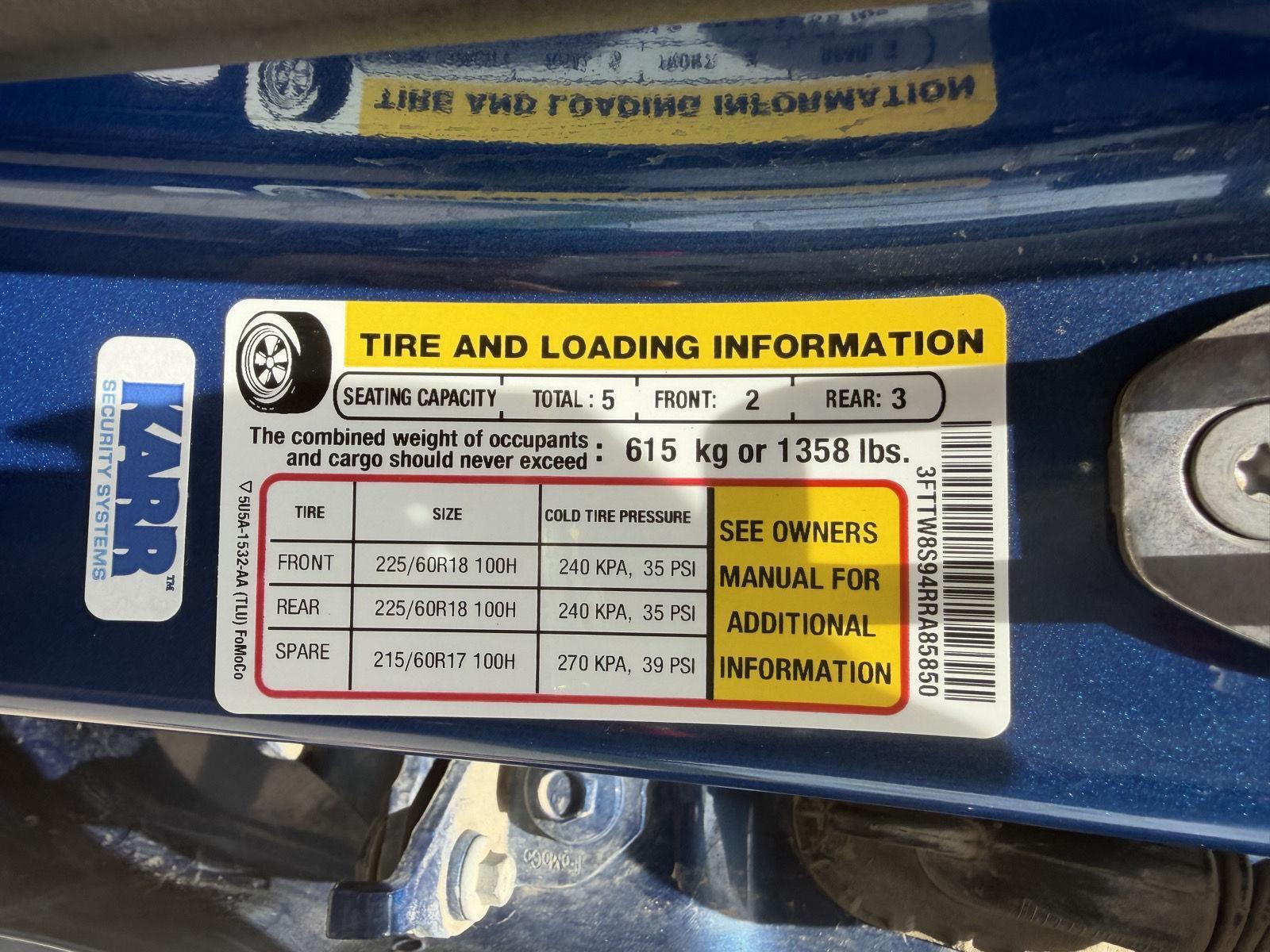 Vehicle photo 30