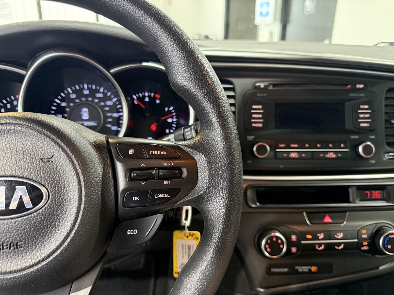 Vehicle photo 14