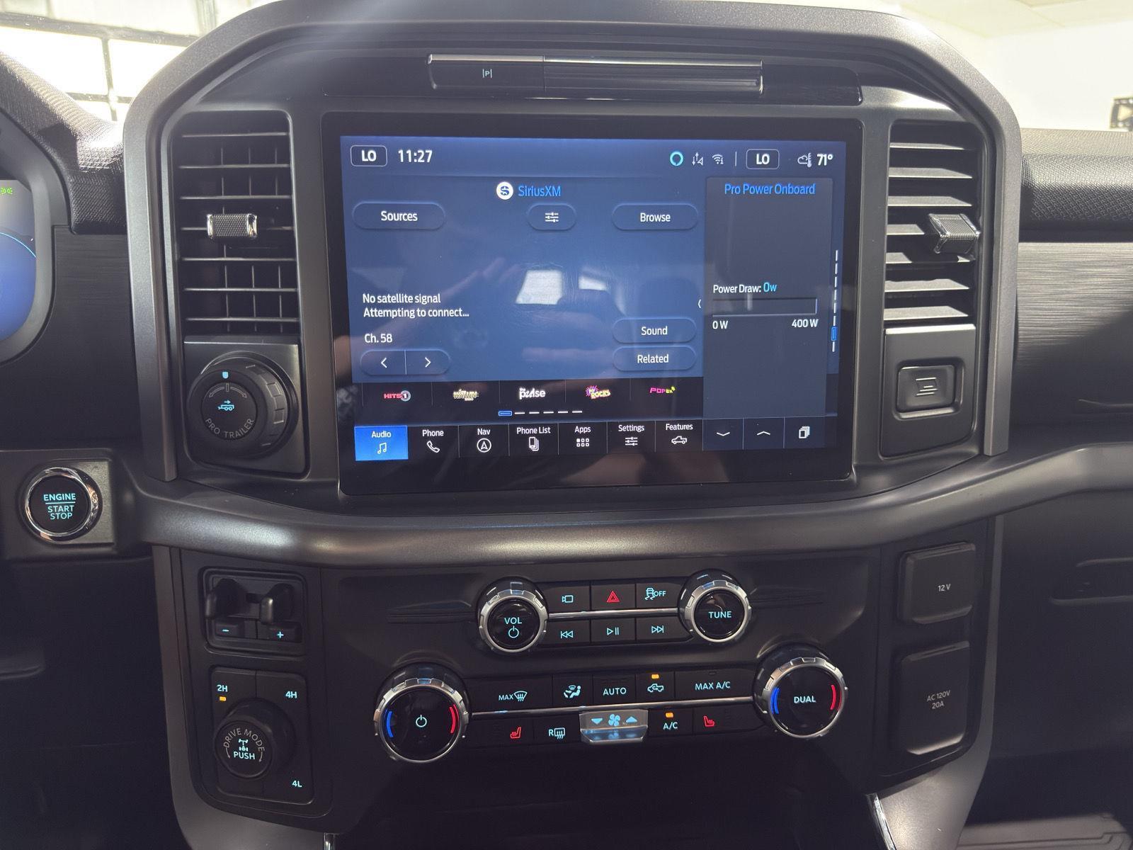 Vehicle photo 31