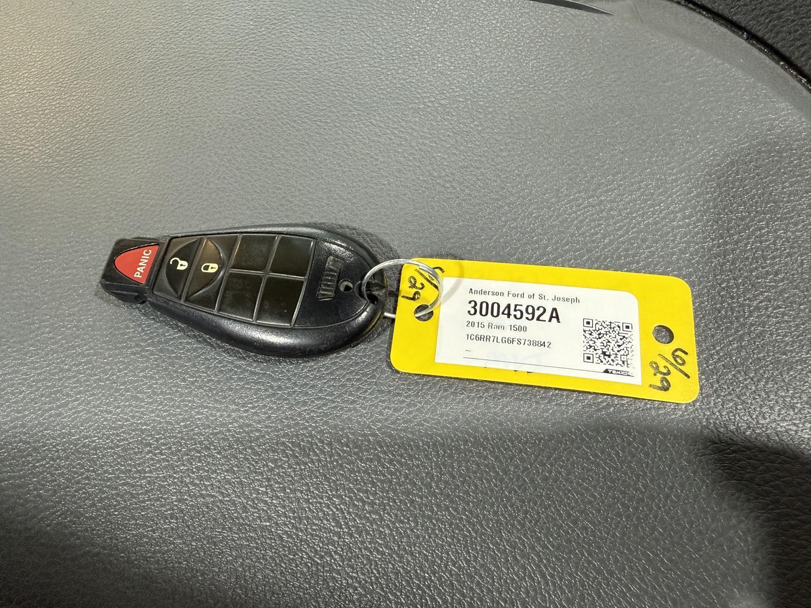 Vehicle photo 29