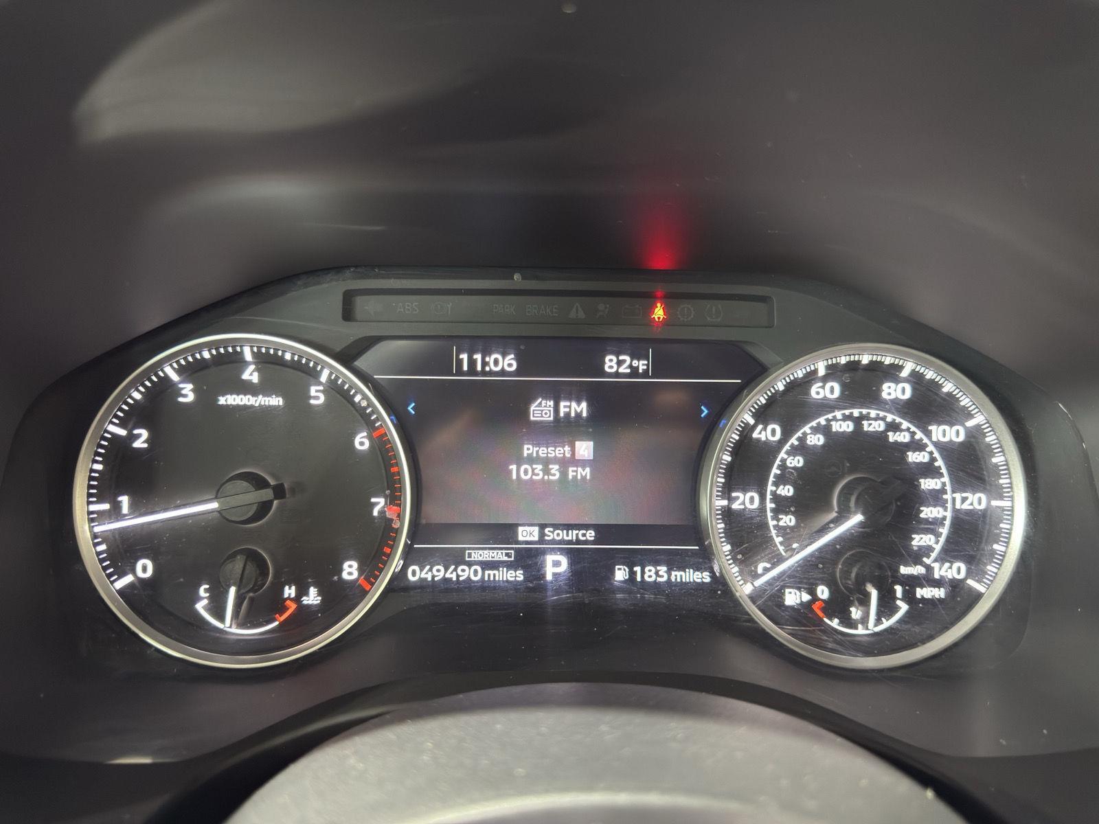 Vehicle photo 3