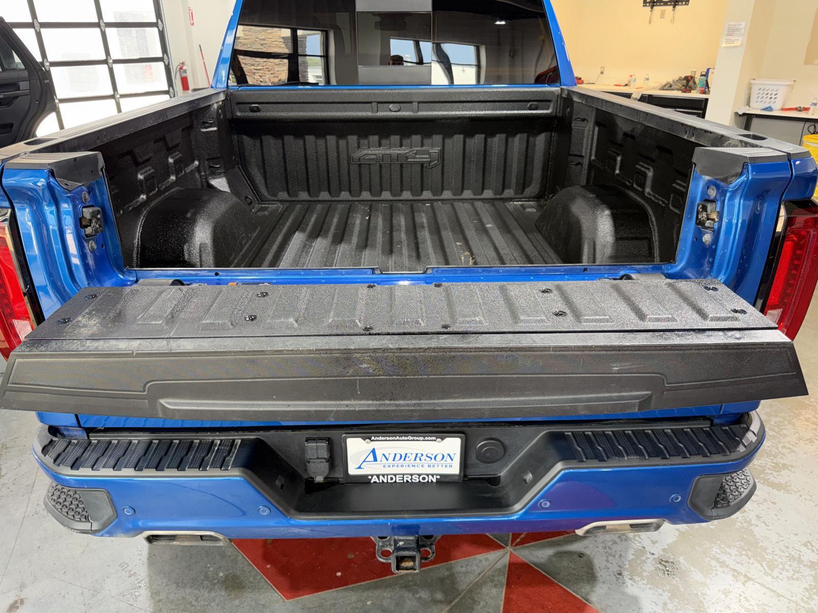 Vehicle photo 39