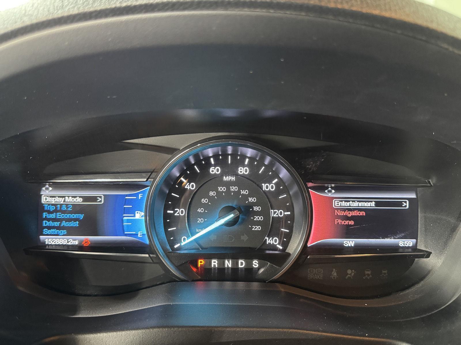 Vehicle photo 3