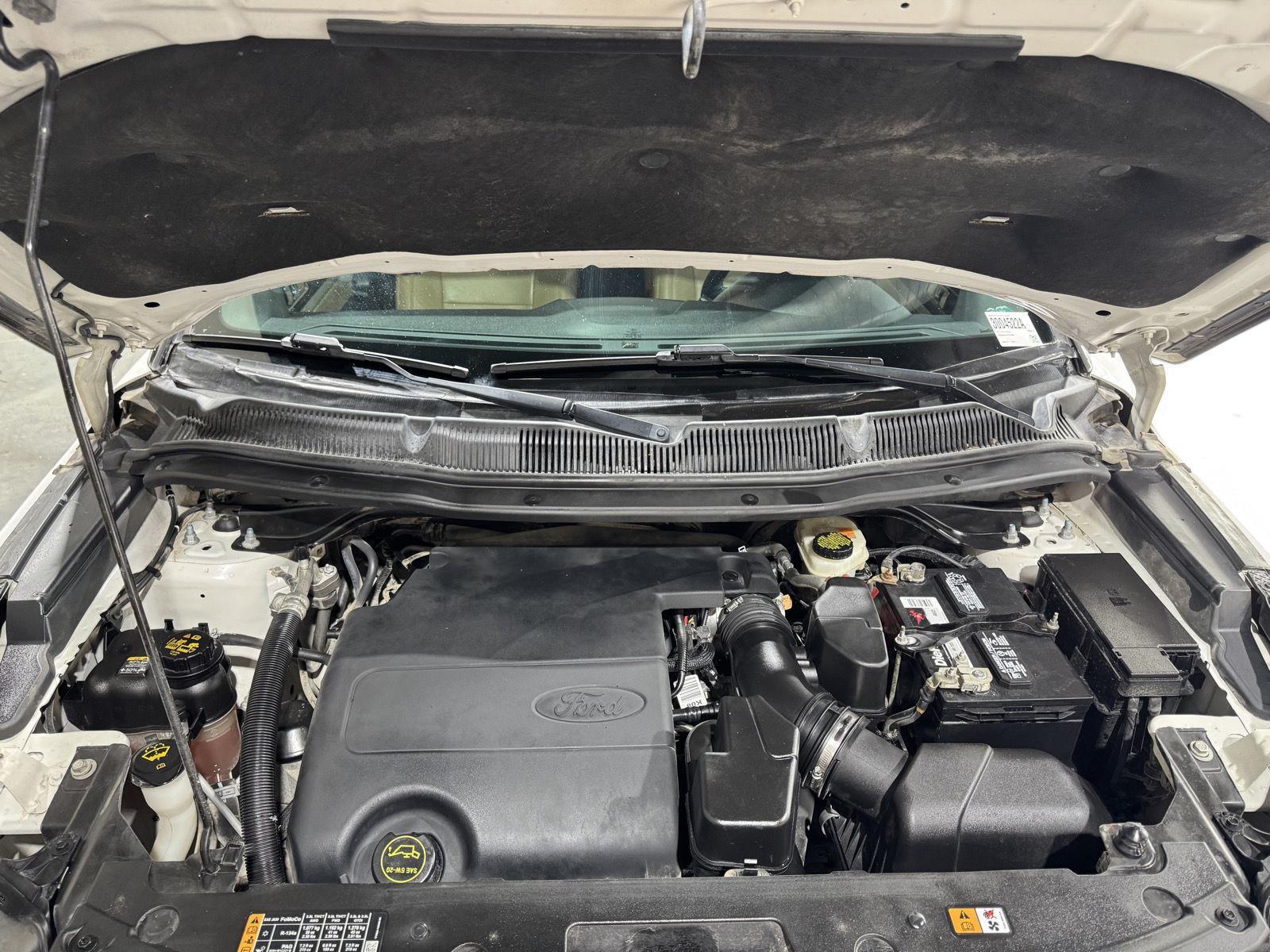 Vehicle photo 37