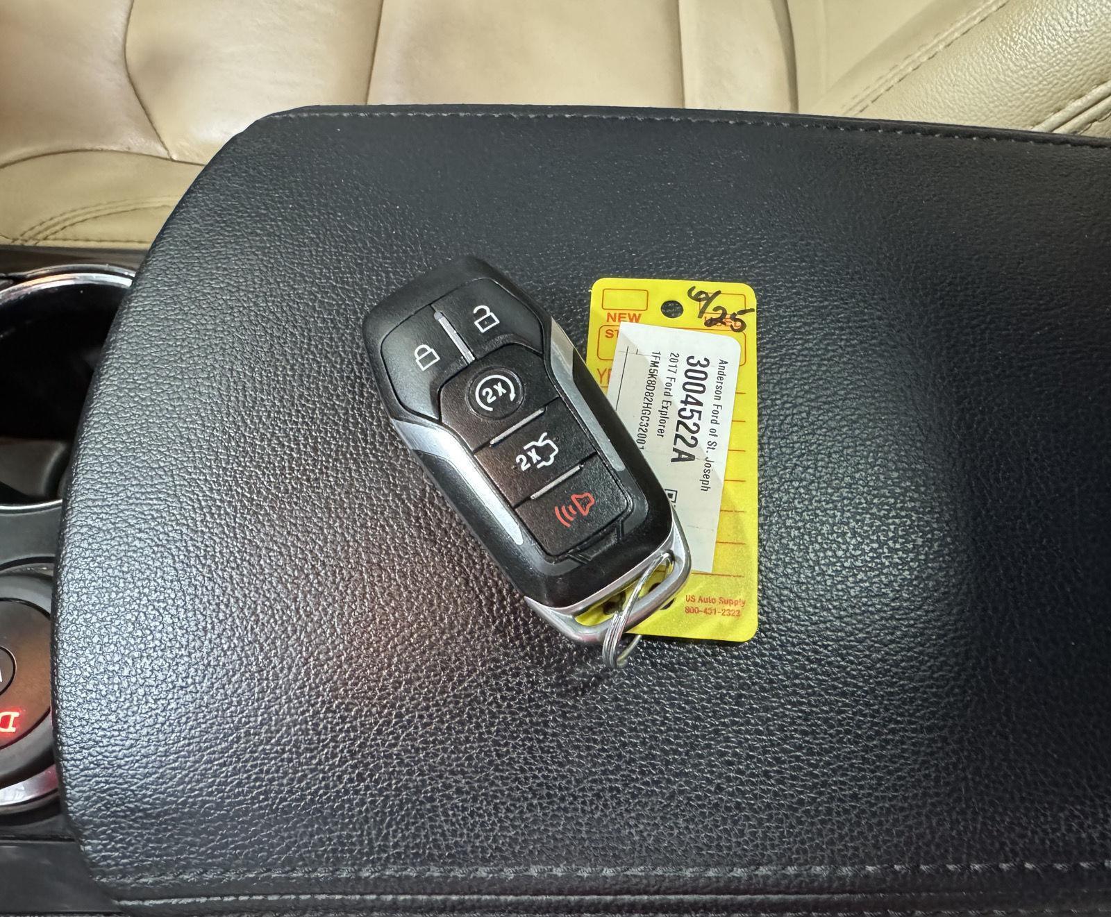 Vehicle photo 39