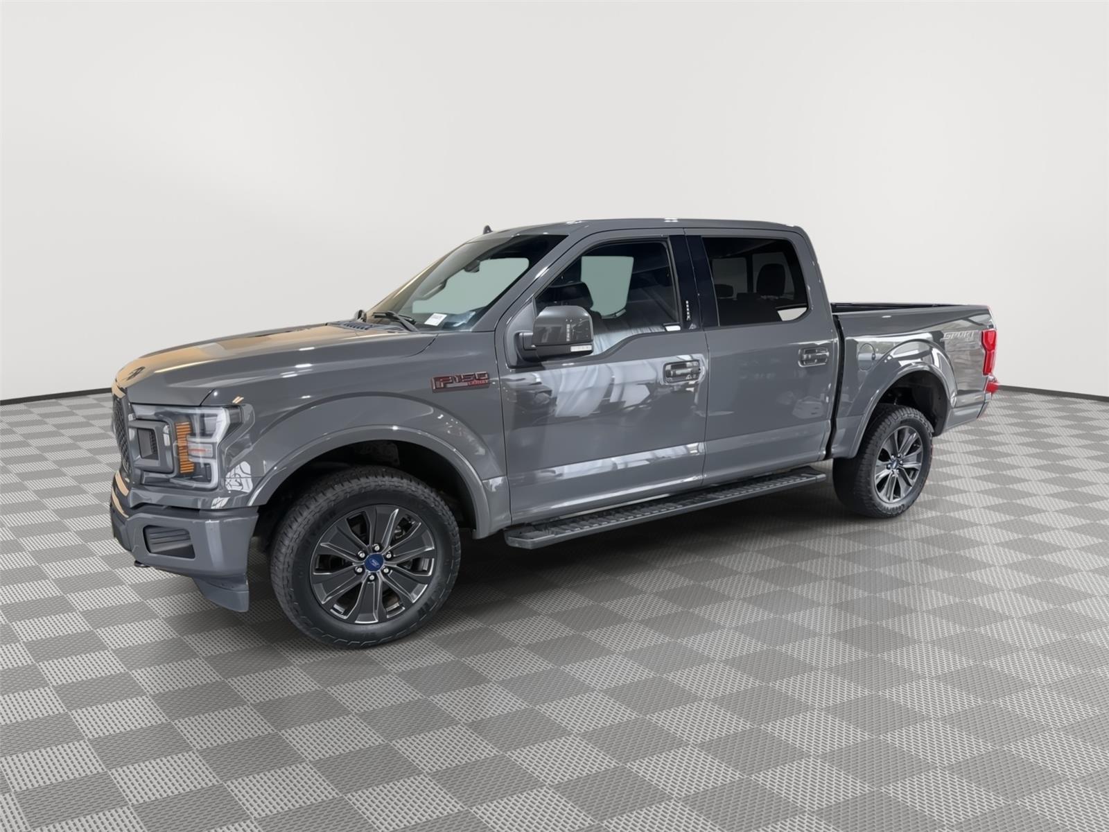 Vehicle photo 2