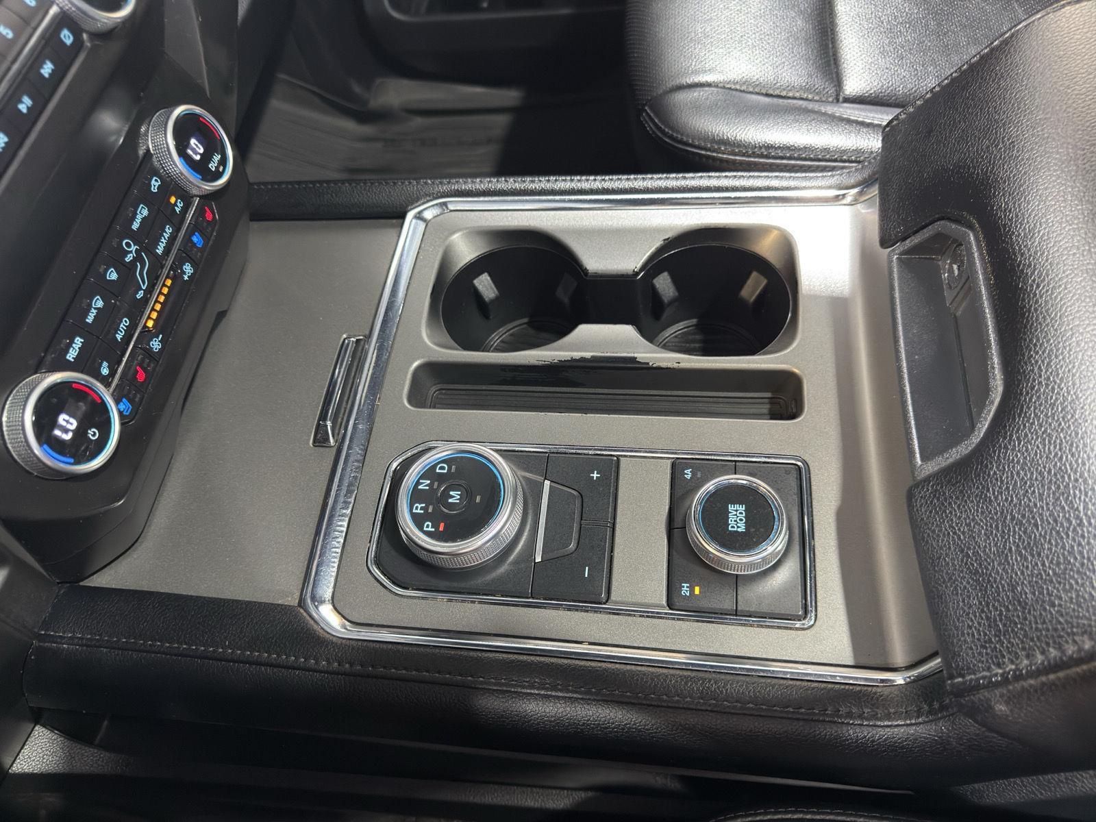 Vehicle photo 34