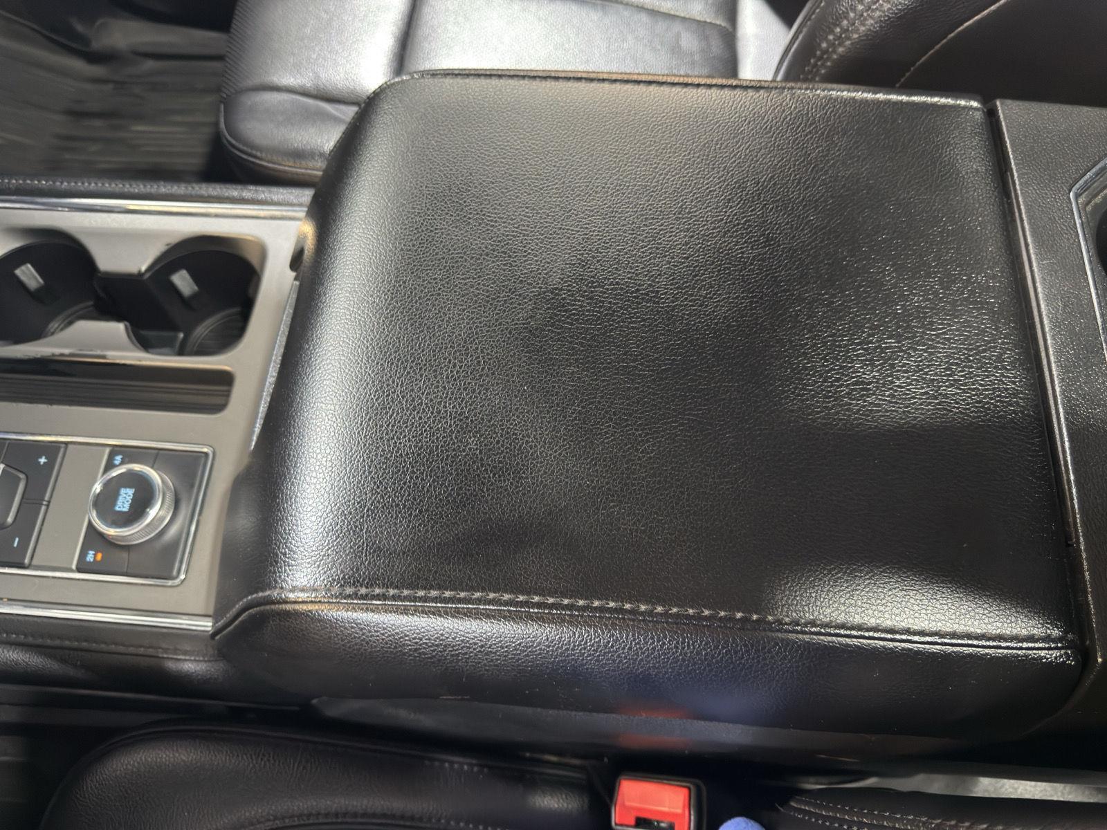 Vehicle photo 35