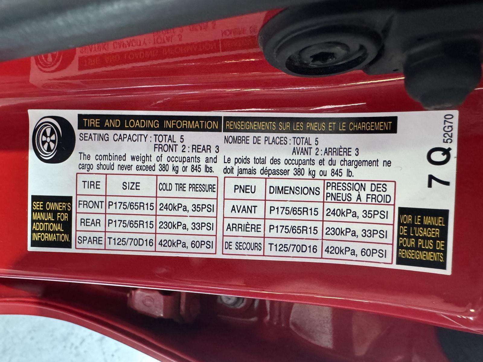 Vehicle photo 33