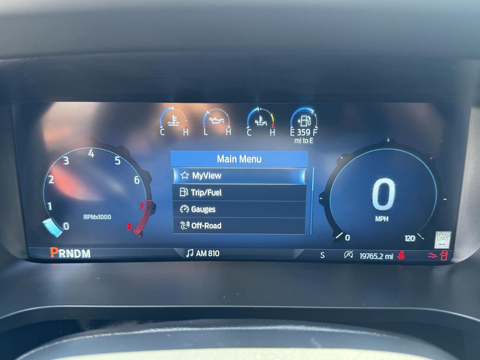 Vehicle photo 3