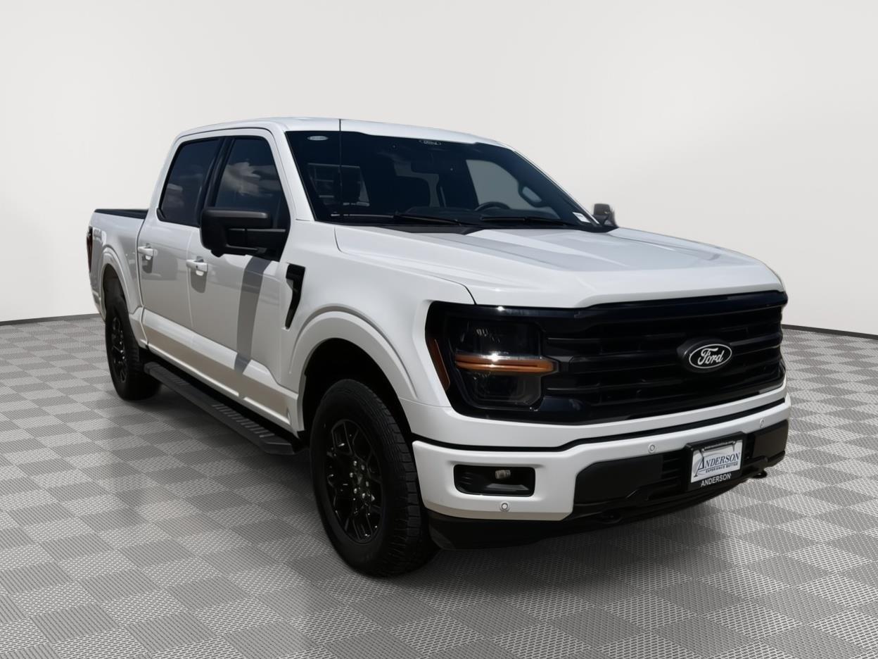 Vehicle photo 5