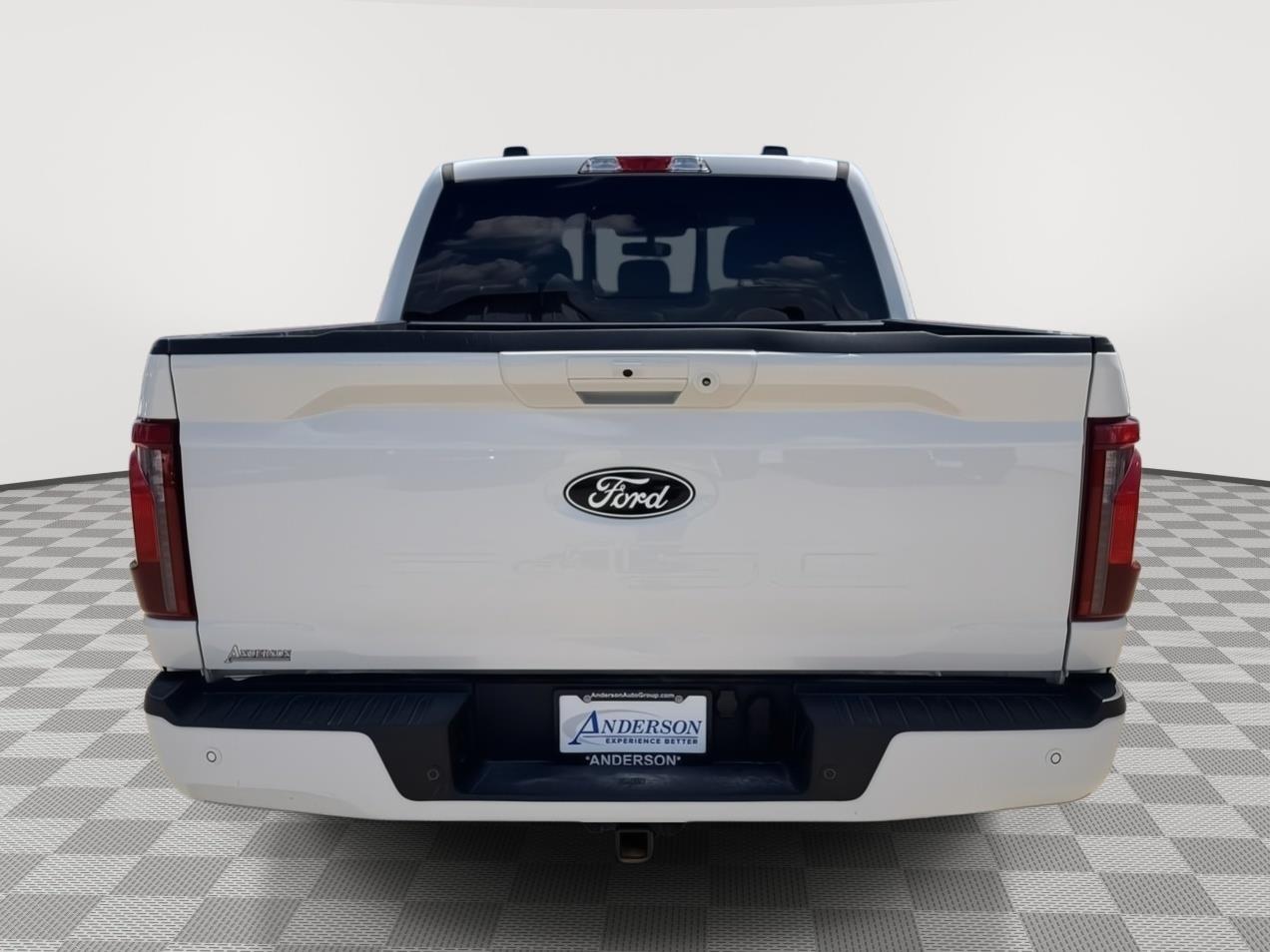Vehicle photo 8