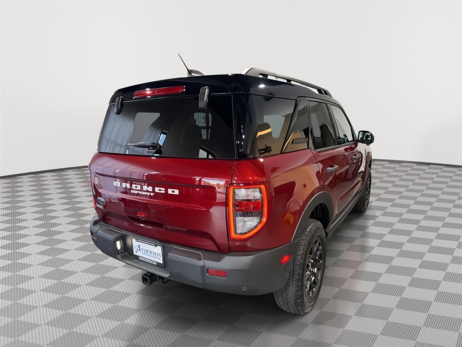 Vehicle photo 7