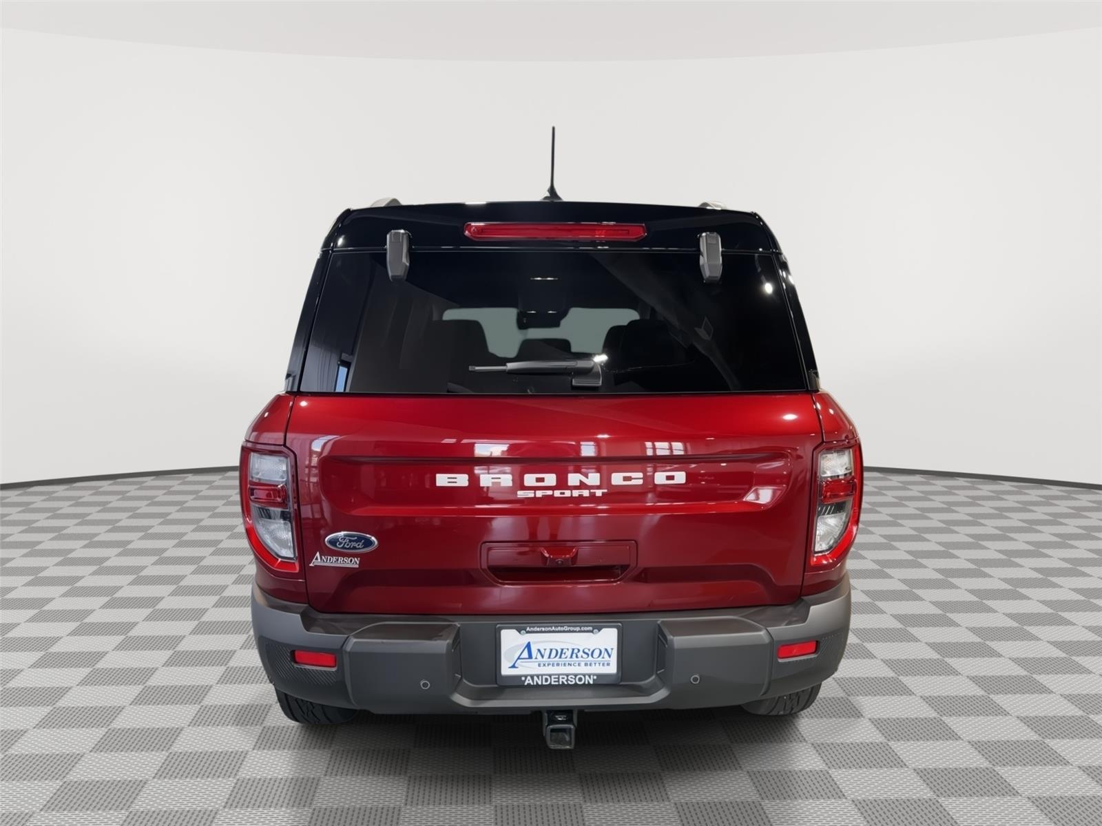 Vehicle photo 8