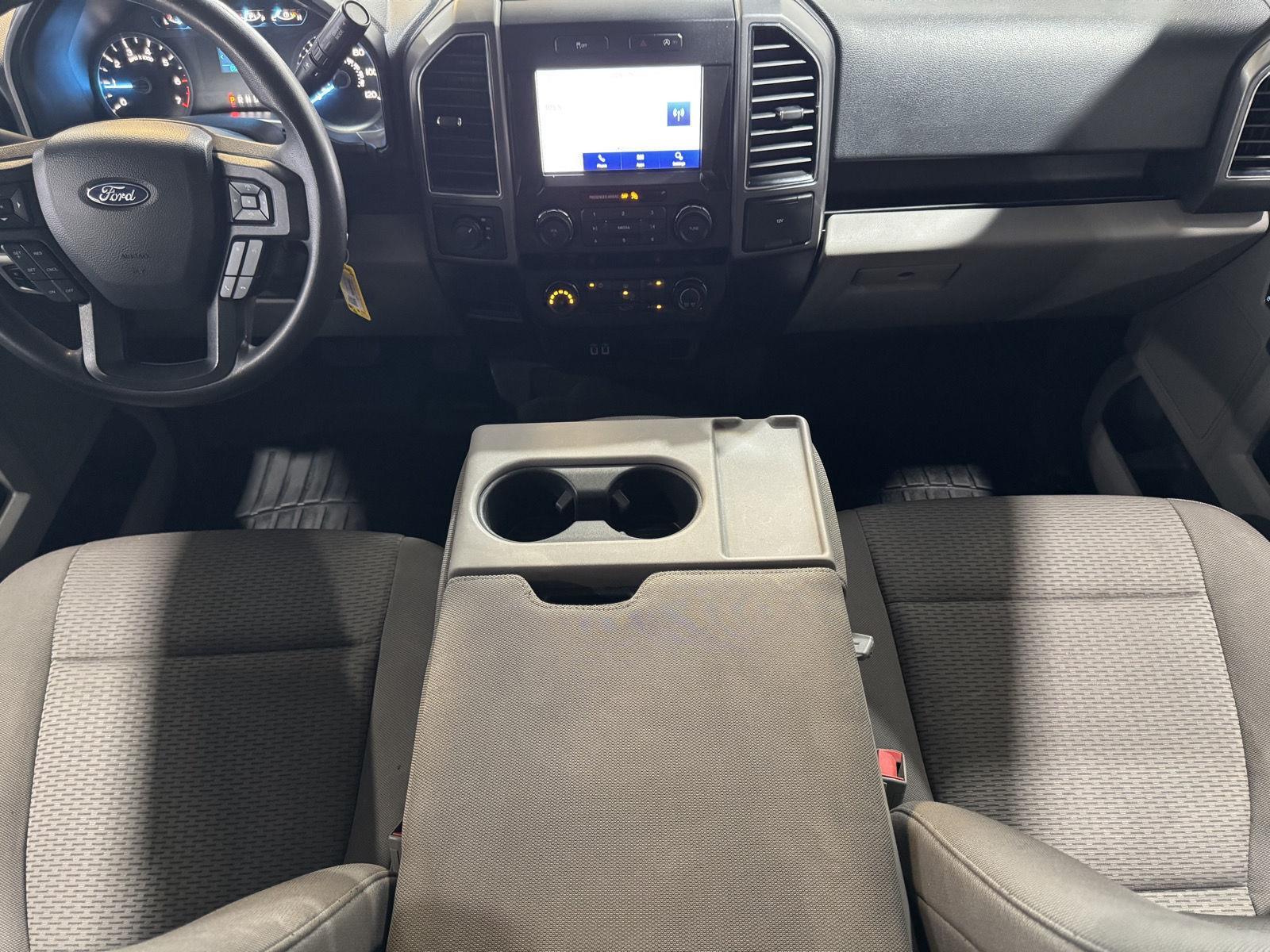 Vehicle photo 22
