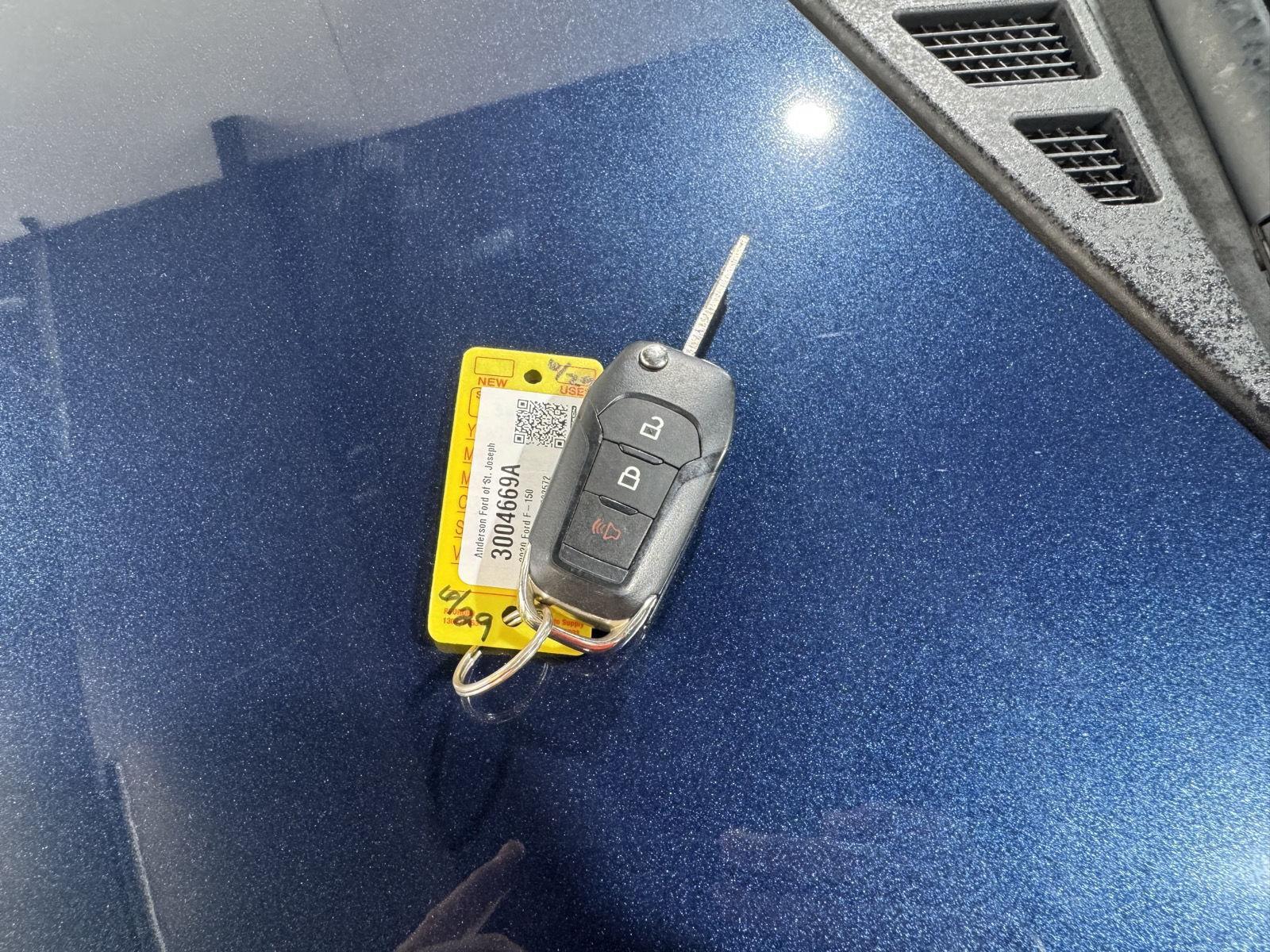 Vehicle photo 39