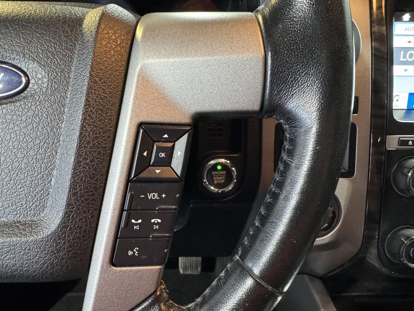Vehicle photo 15