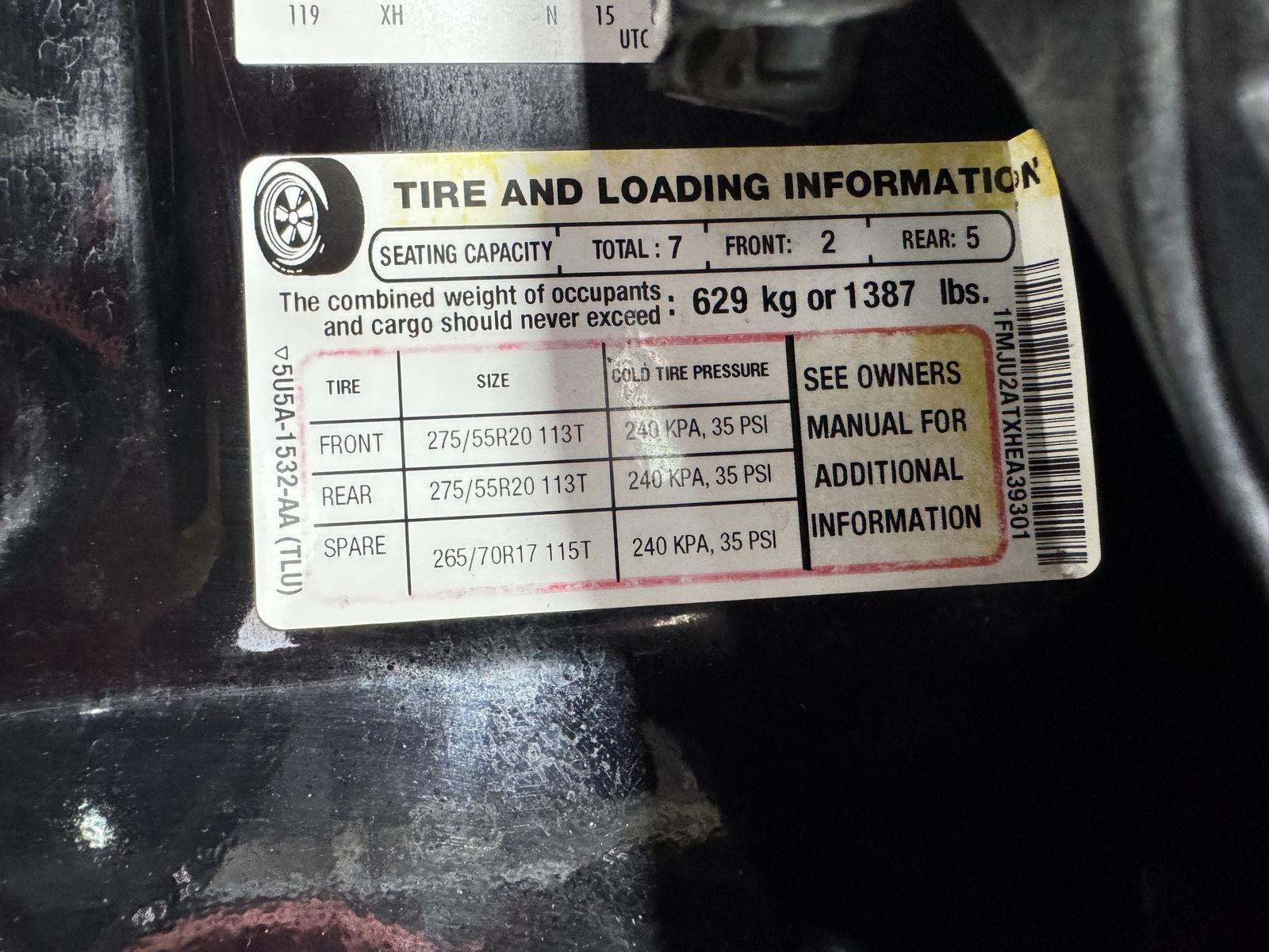 Vehicle photo 38