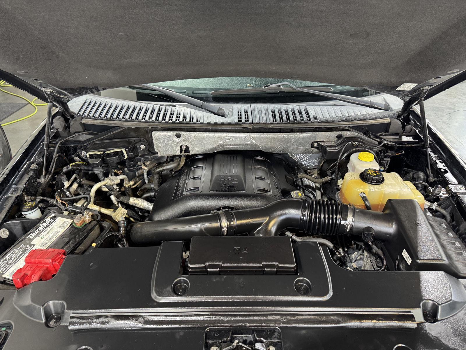 Vehicle photo 39