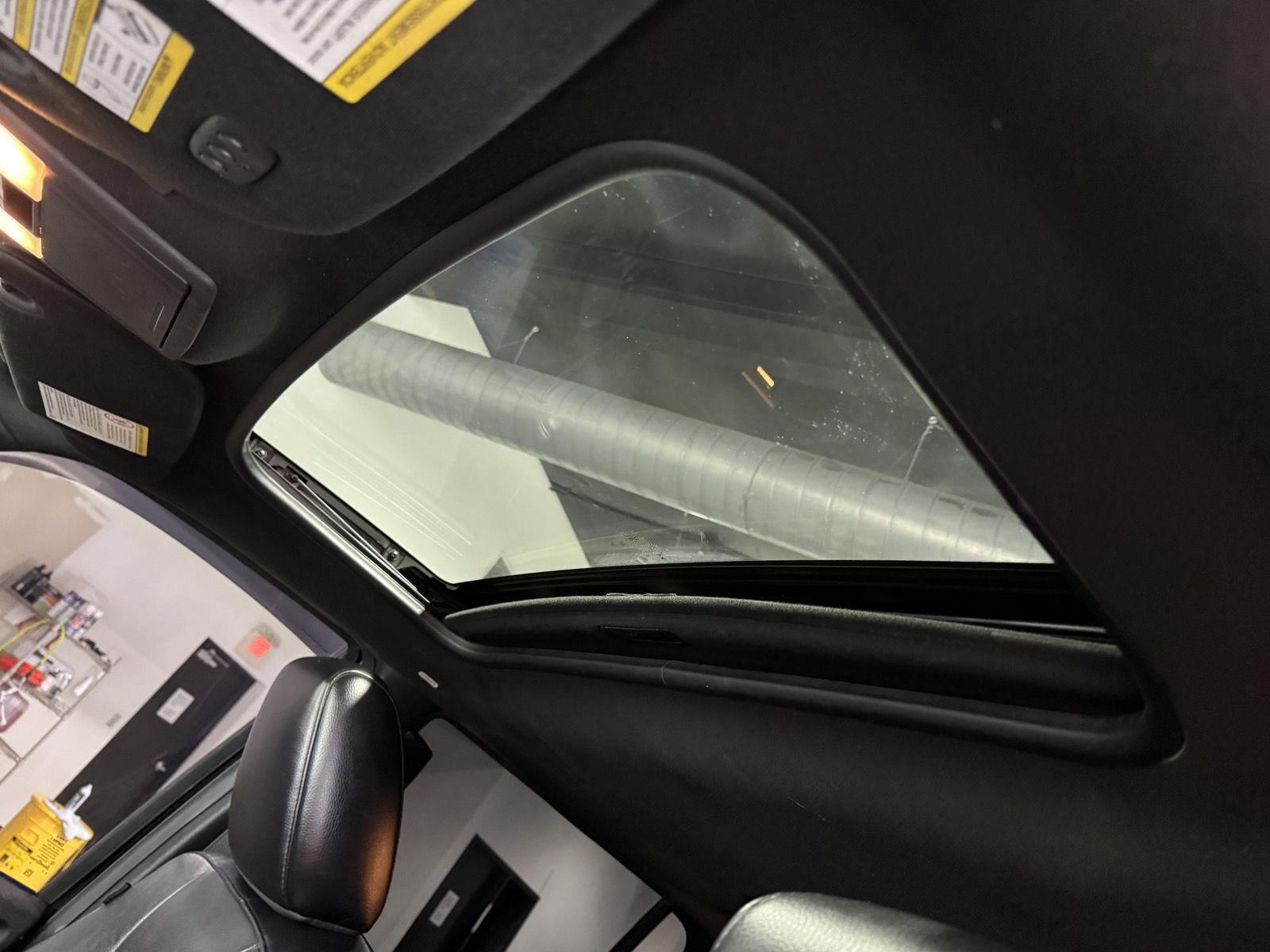 Vehicle photo 41
