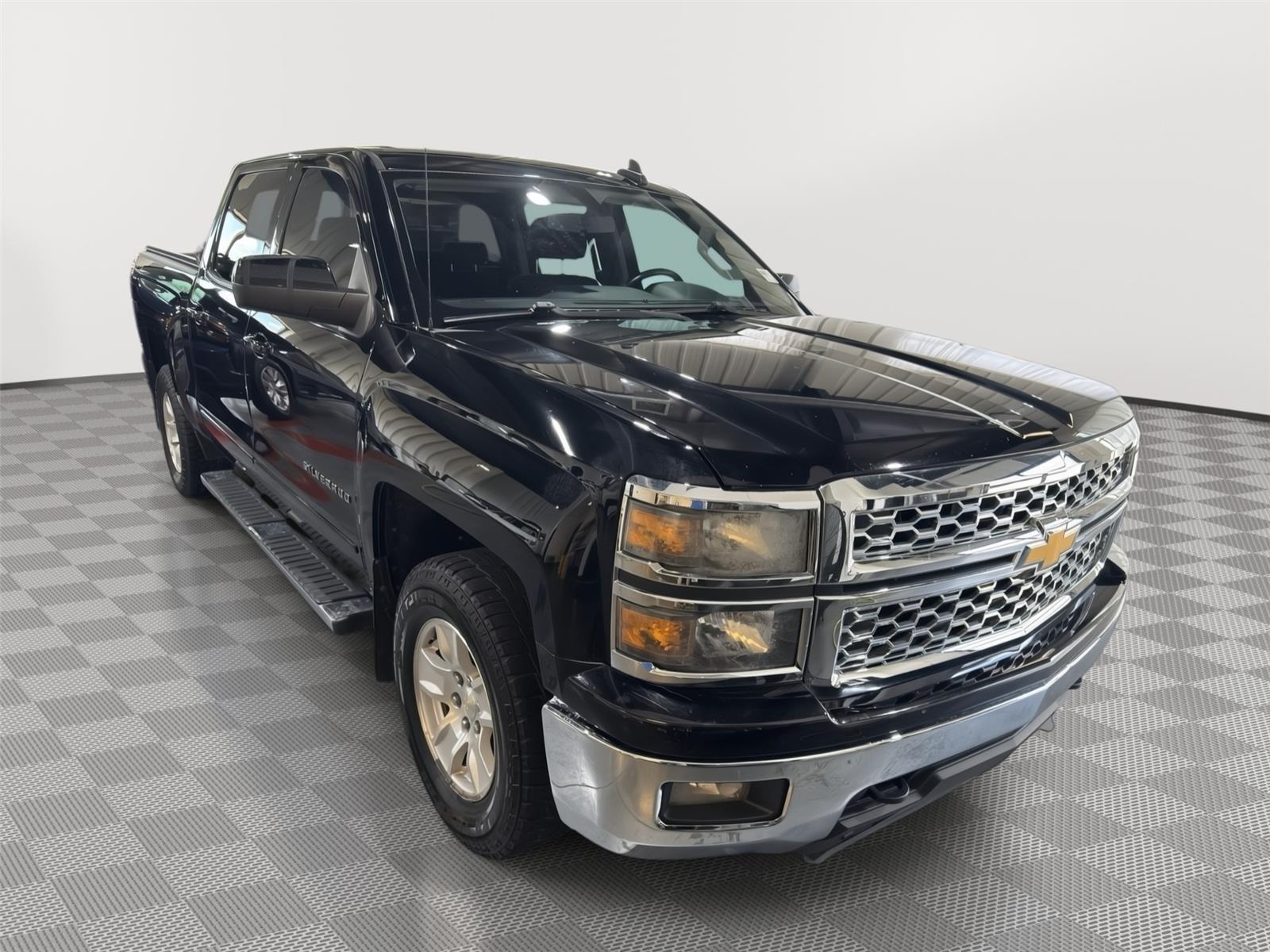 Vehicle photo 5