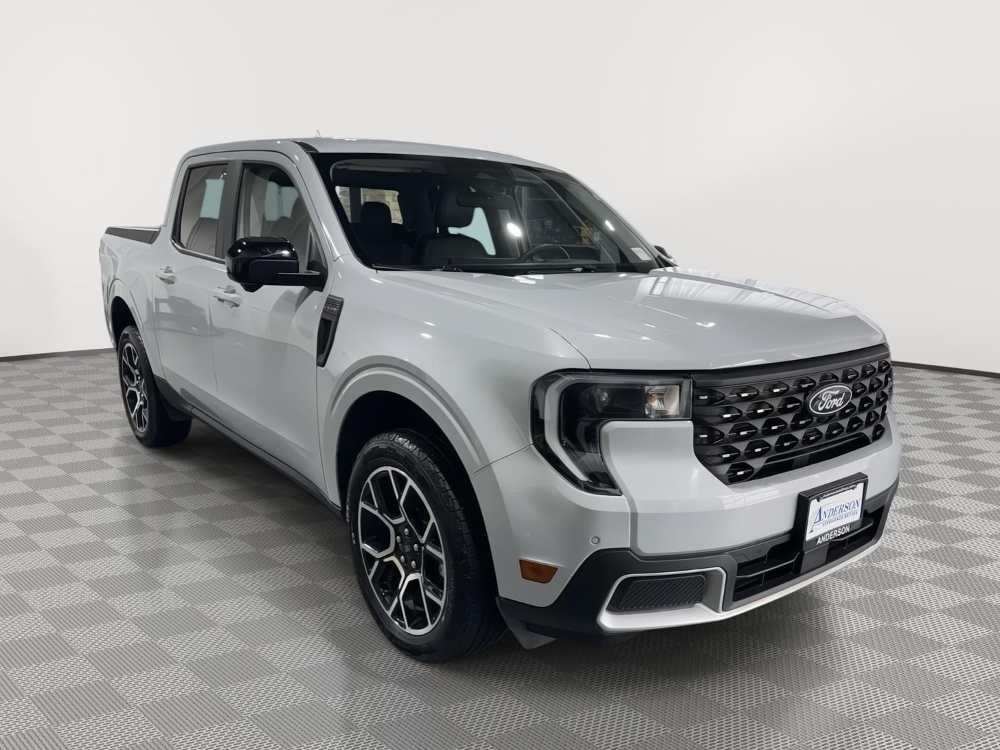 Vehicle photo 5