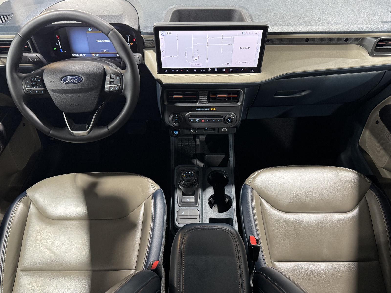 Vehicle photo 22